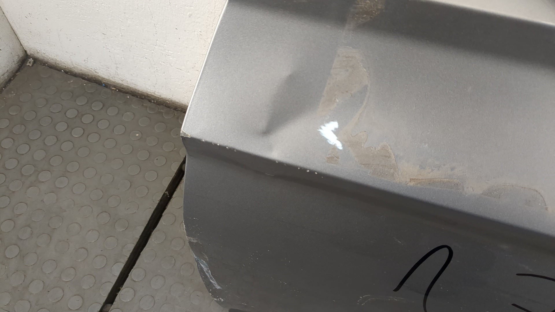 Дверь передняя левая