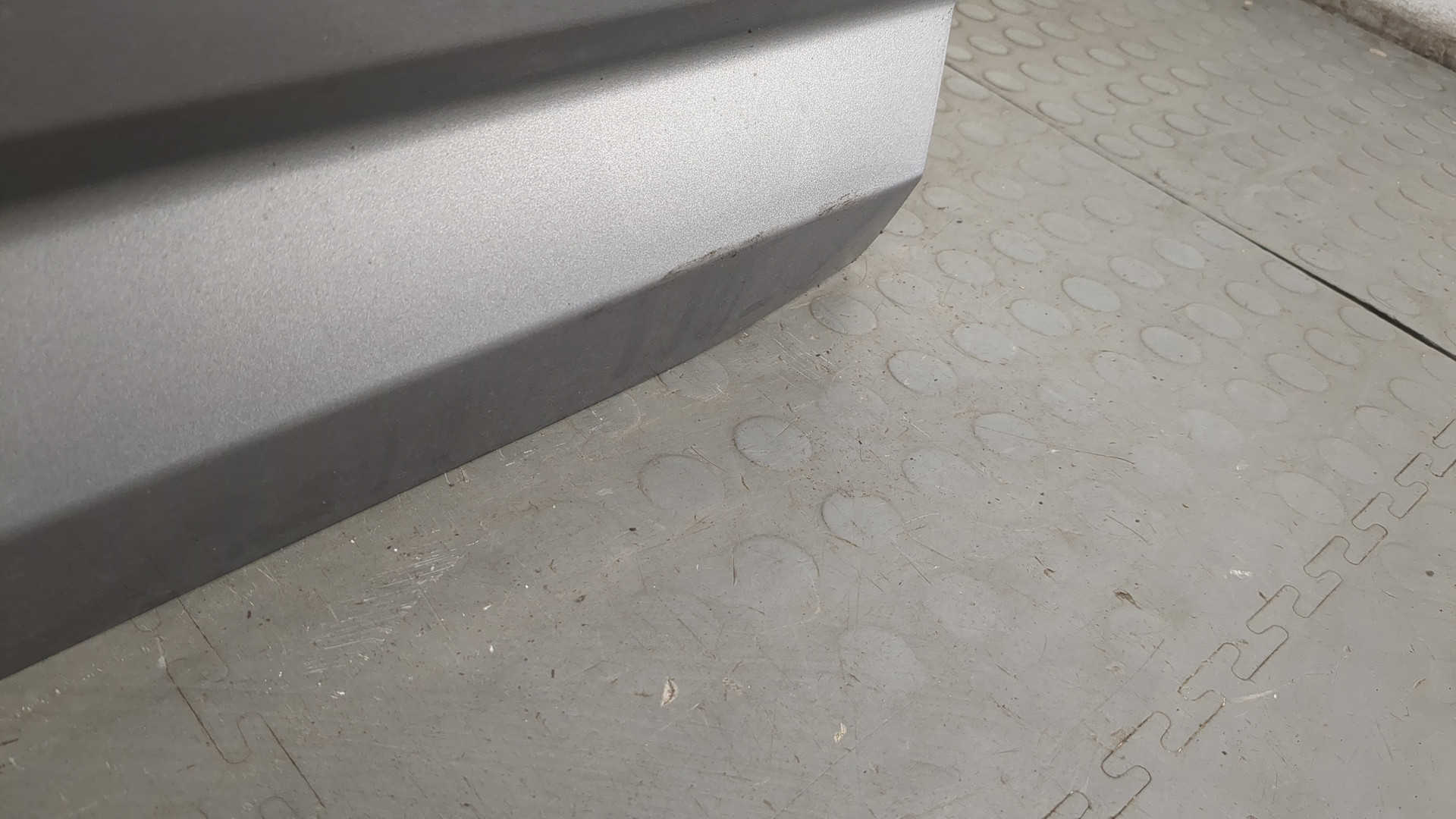 Дверь передняя левая