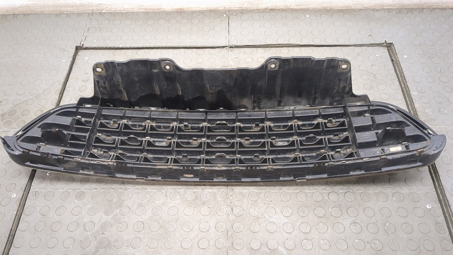 Решетка радиатора