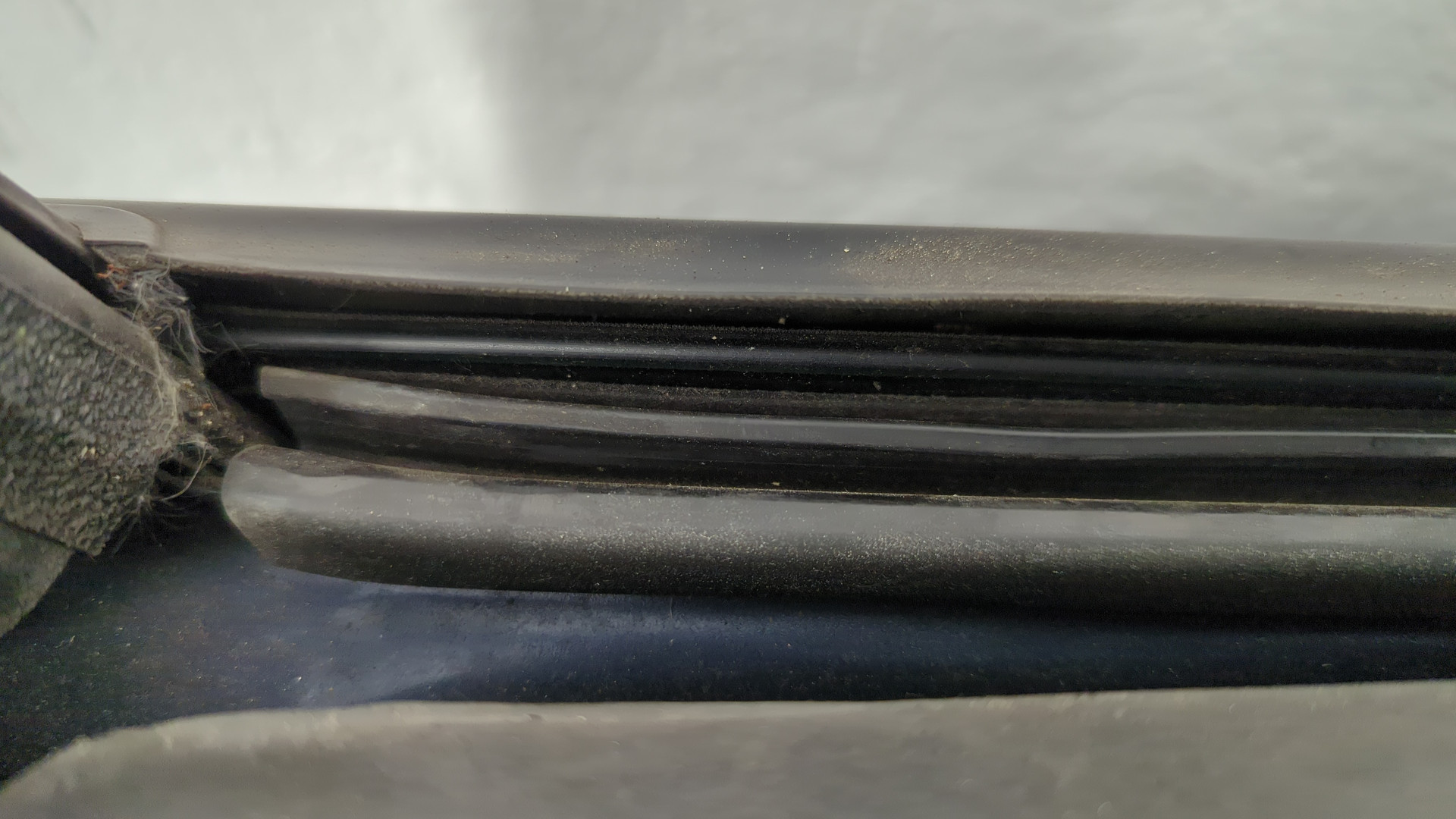 Дверь передняя левая