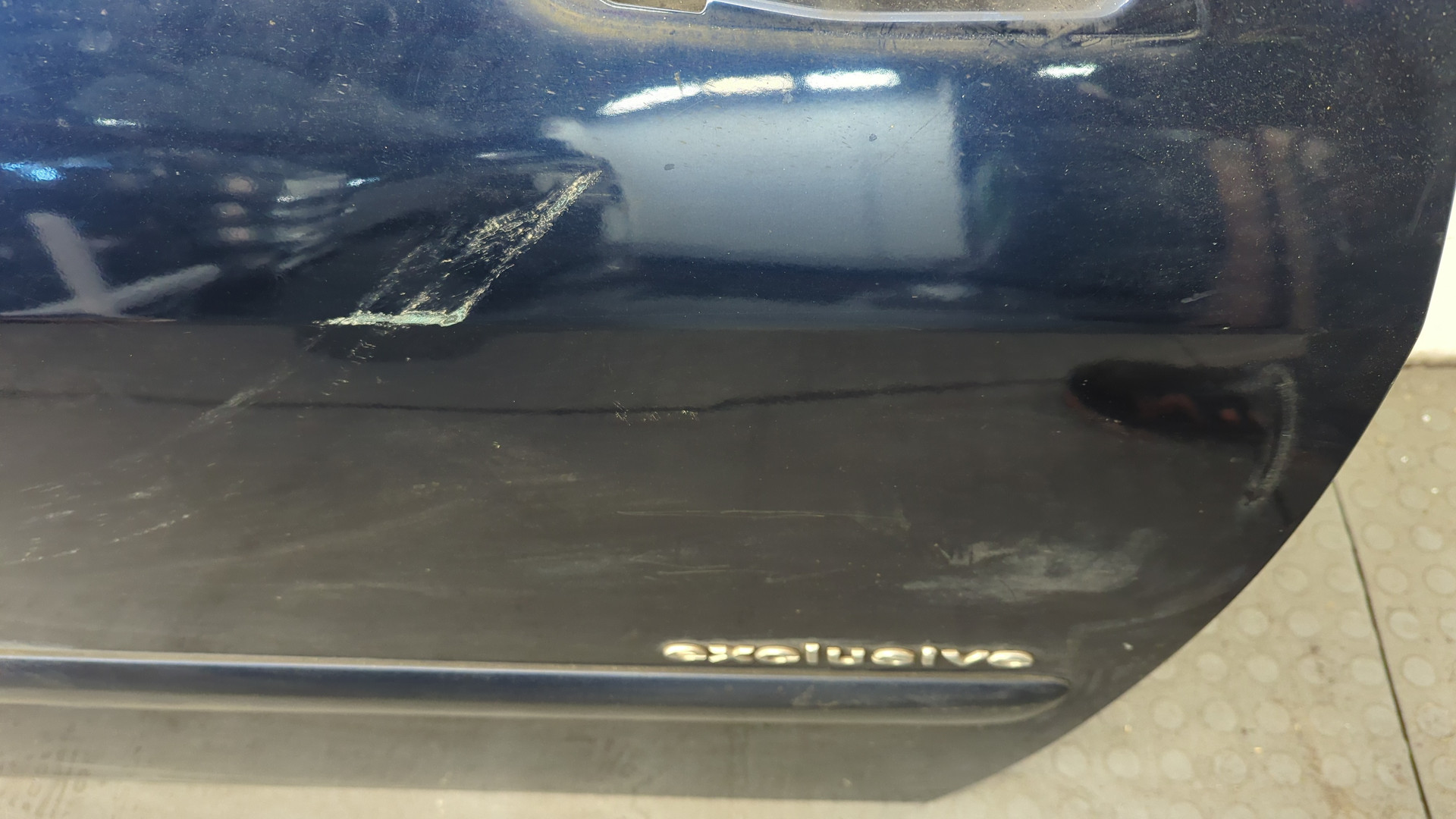 Дверь передняя правая