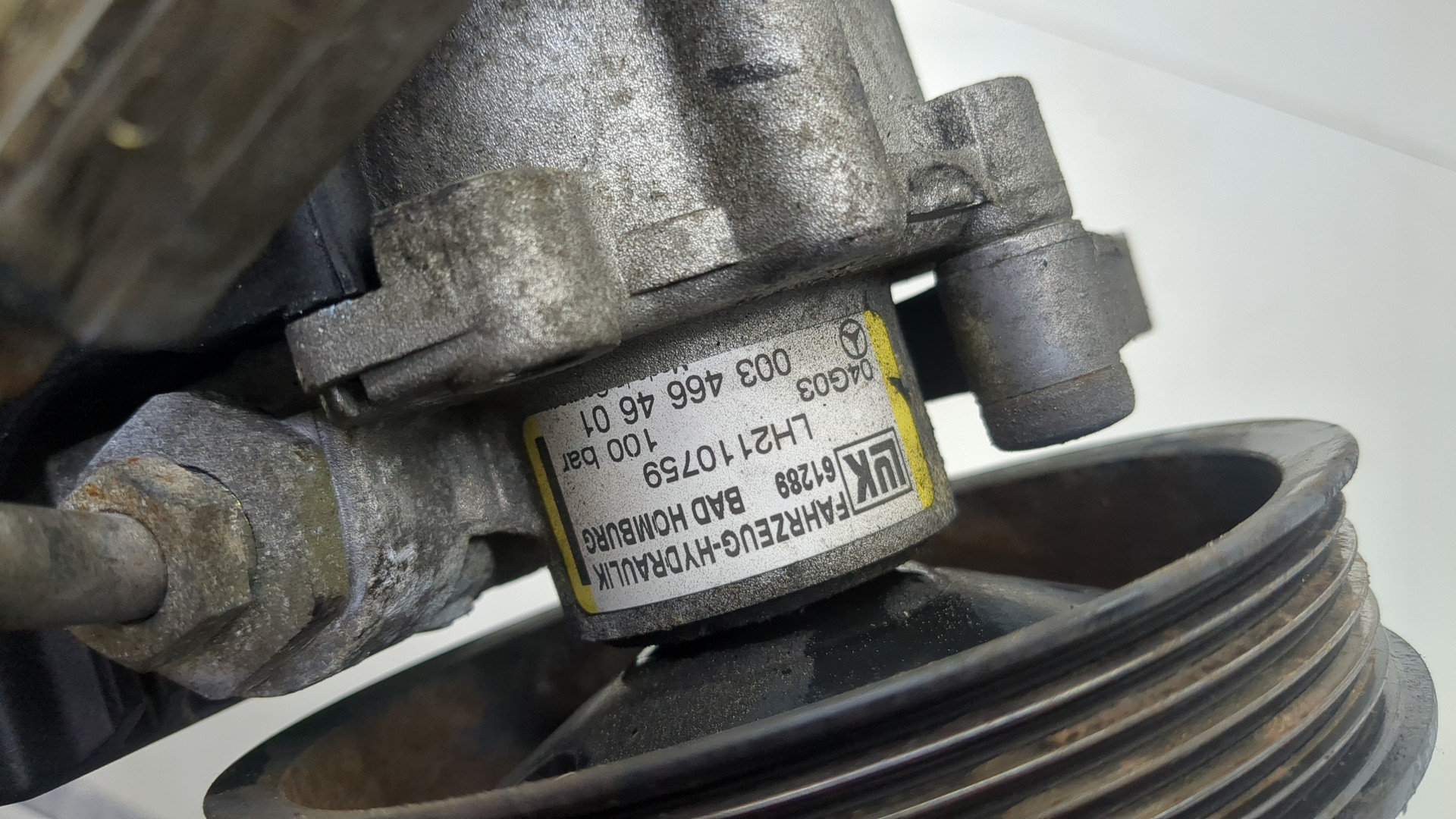 Насос ГУР (гидроусилитель руля)