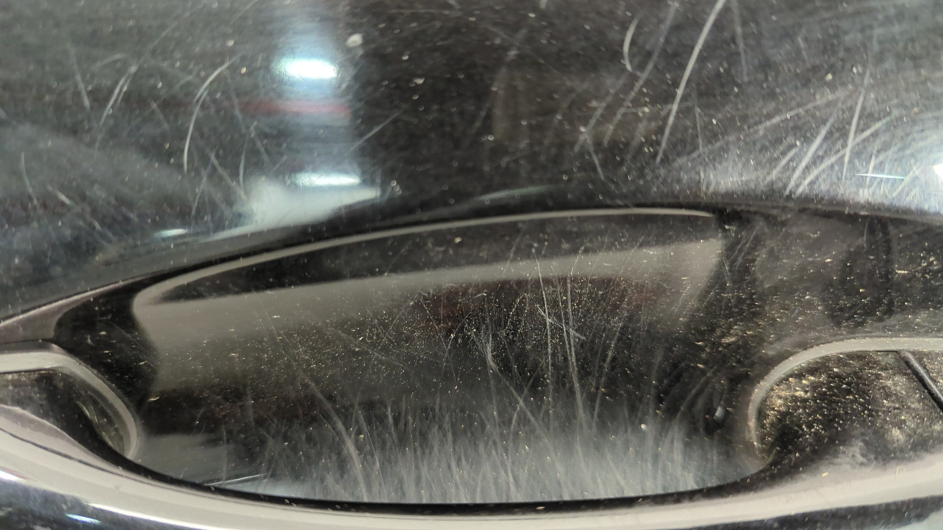 Дверь передняя левая