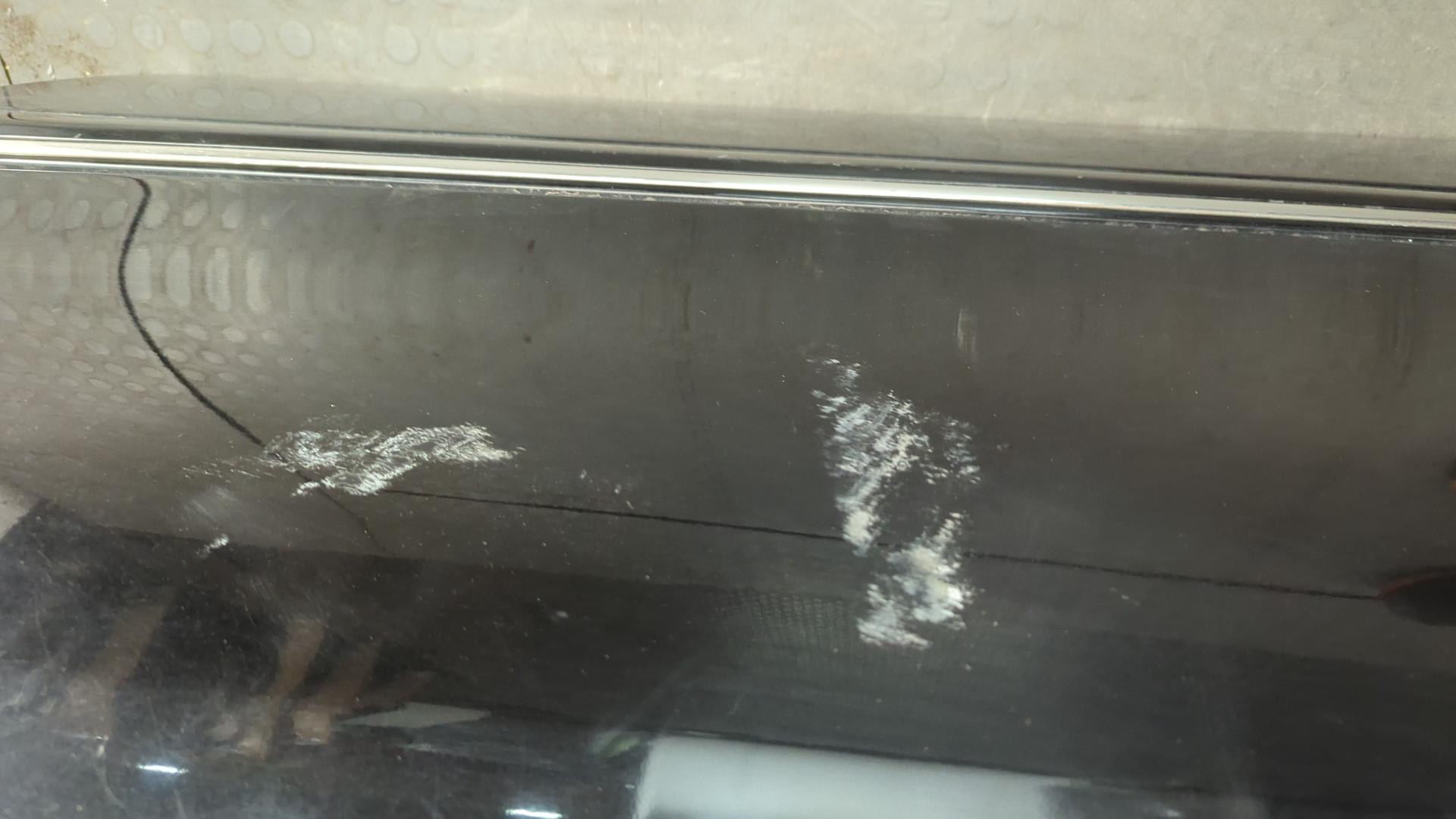 Дверь передняя левая