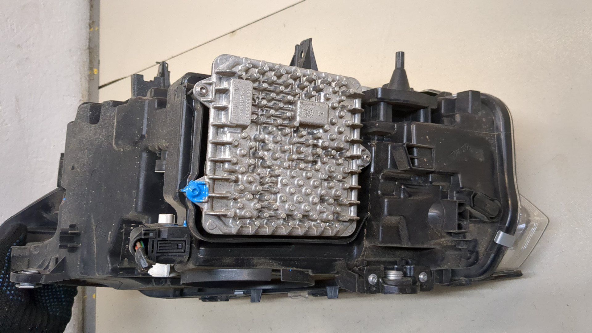 Фара правая