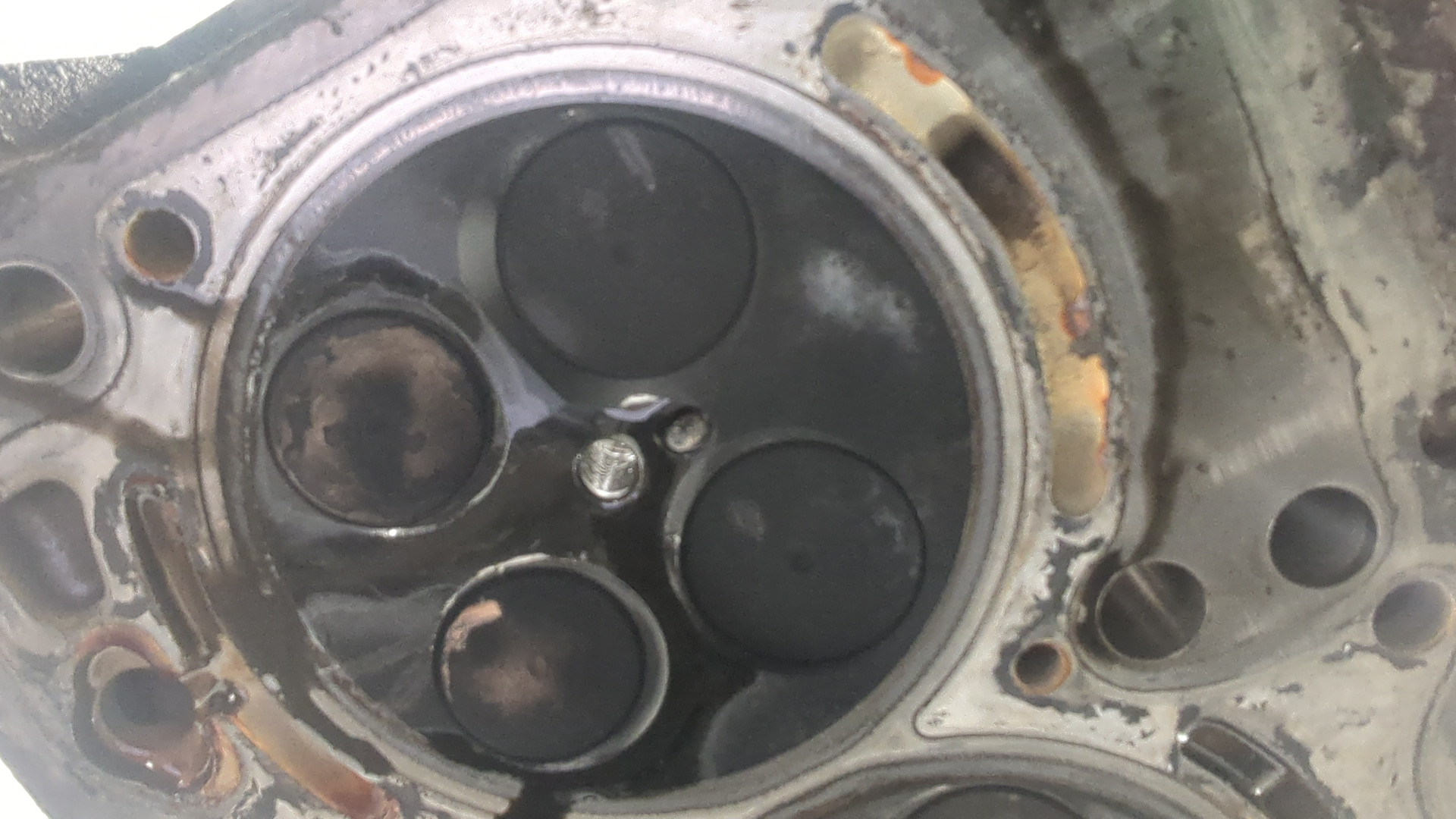 Головка блока цилиндров