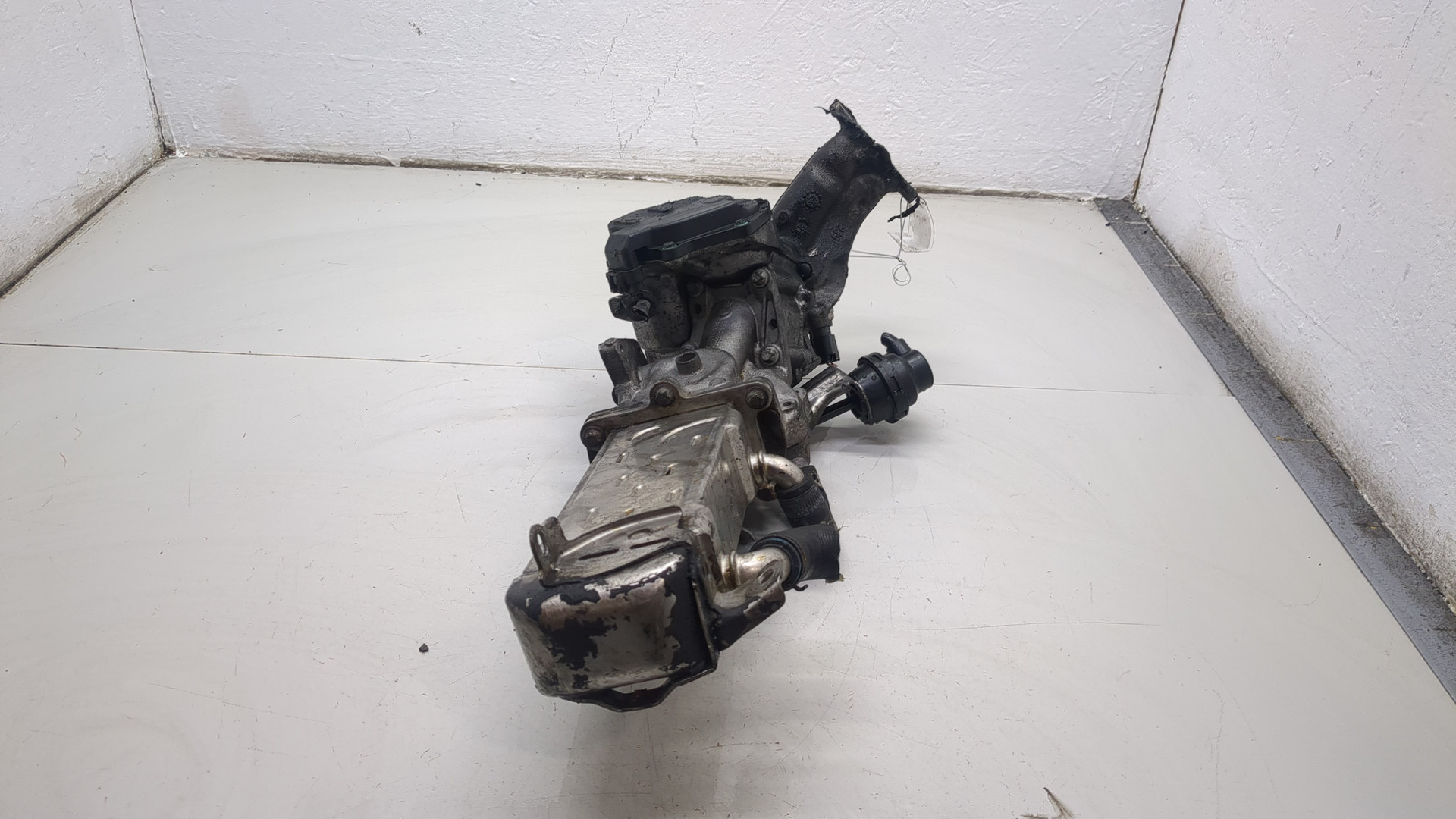 Тройник вентиляции картерных газов