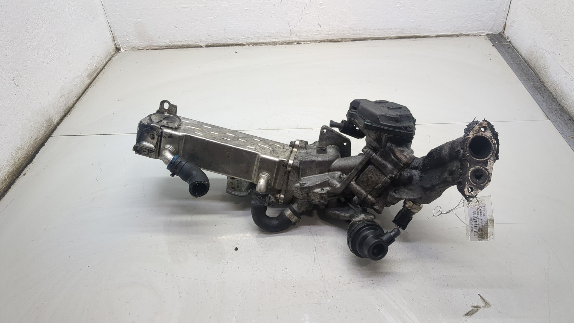 Тройник вентиляции картерных газов