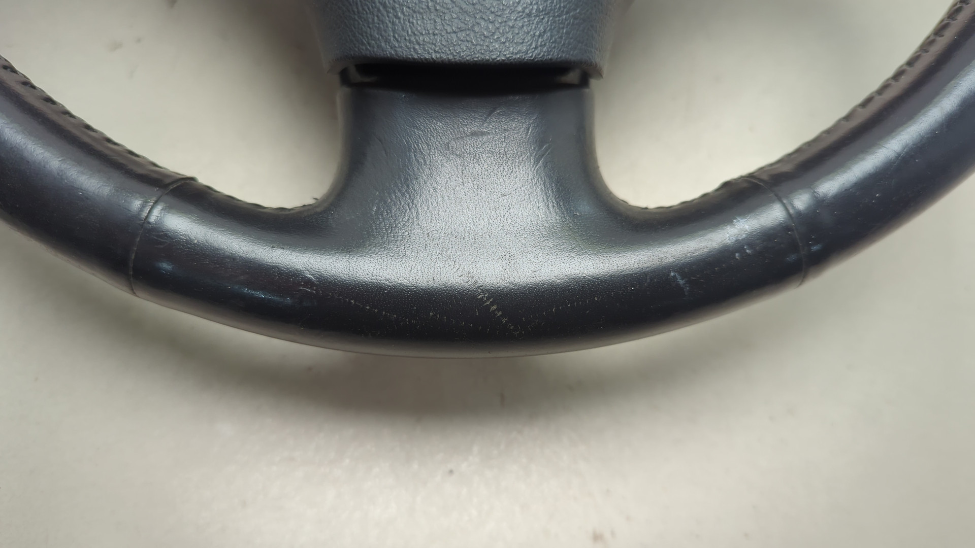 Рулевое колесо (руль)