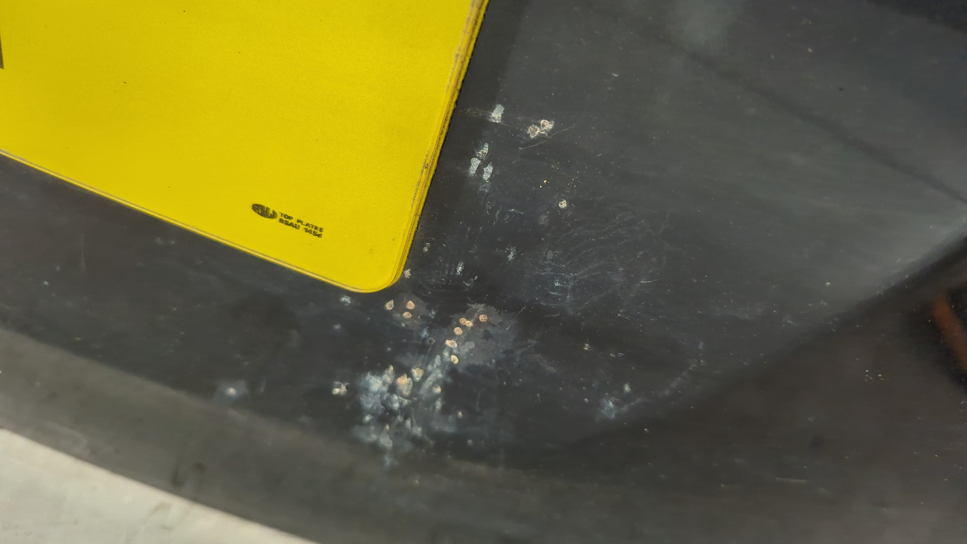 Дверь багажника