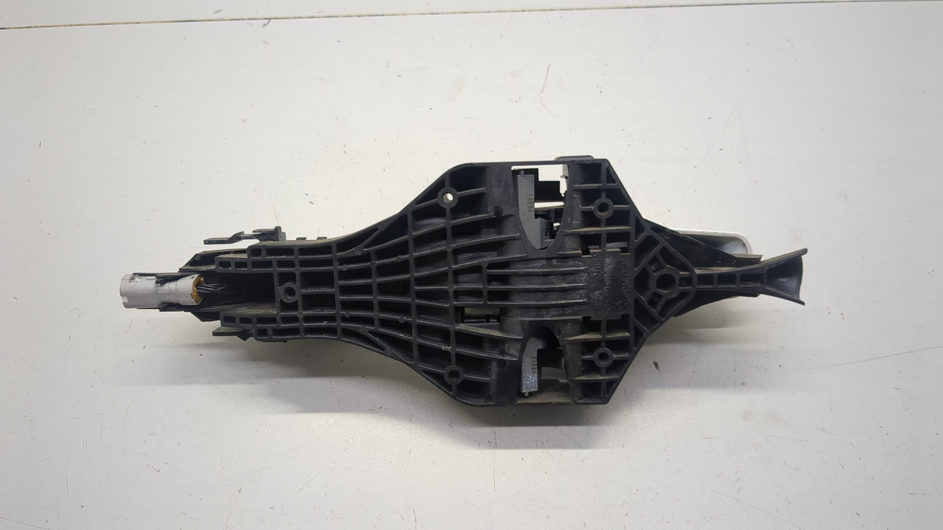 Ручка двери наружная