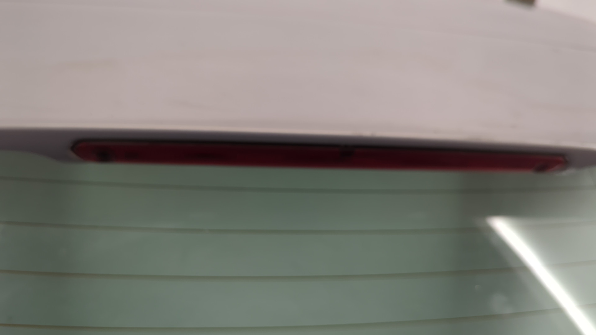 Дверь багажника