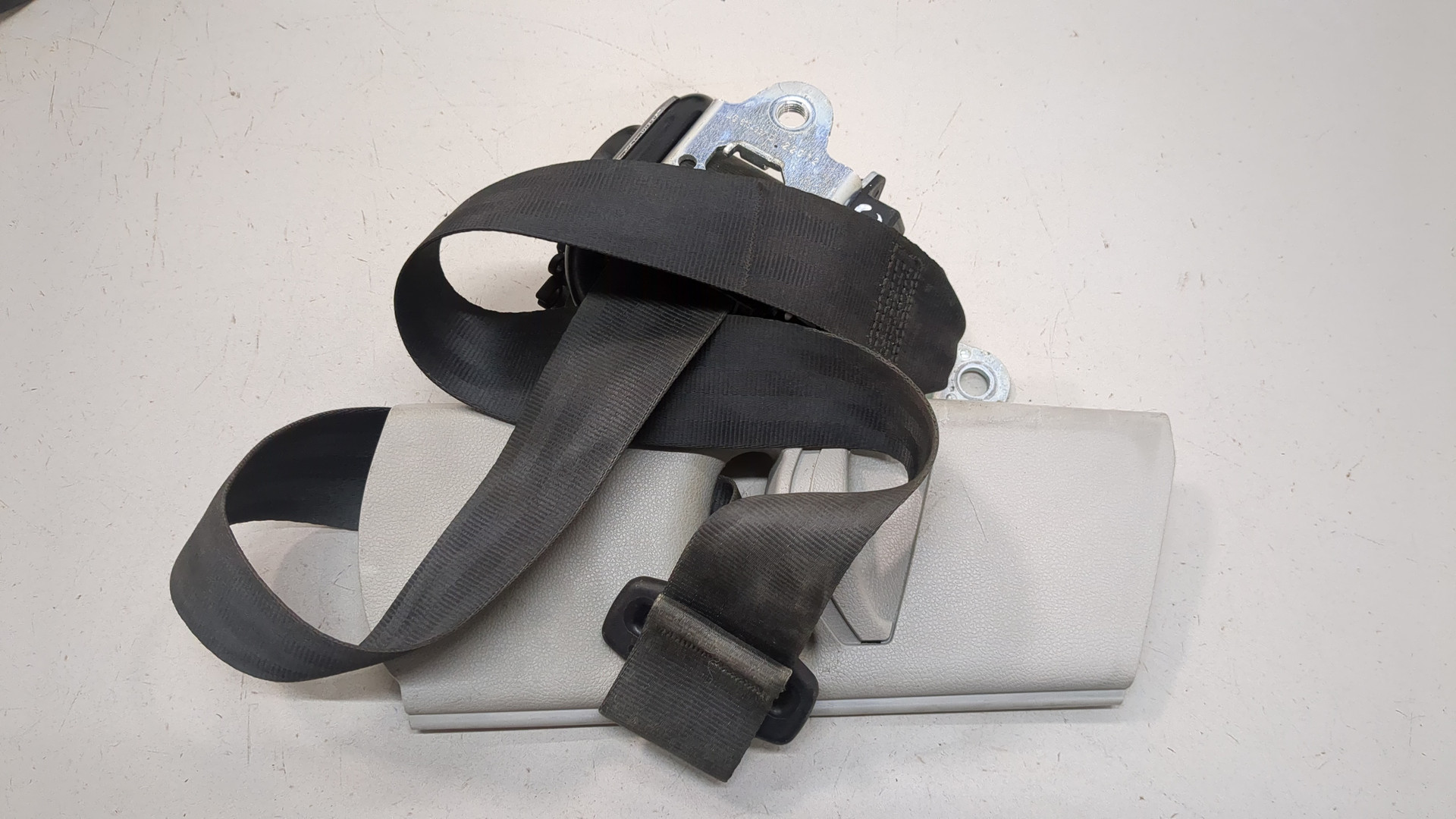 Ремень безопасности