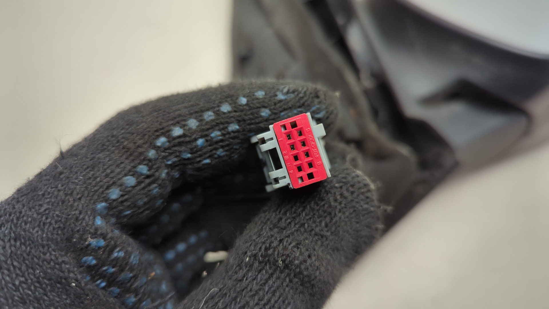 Зеркало правое электрическое