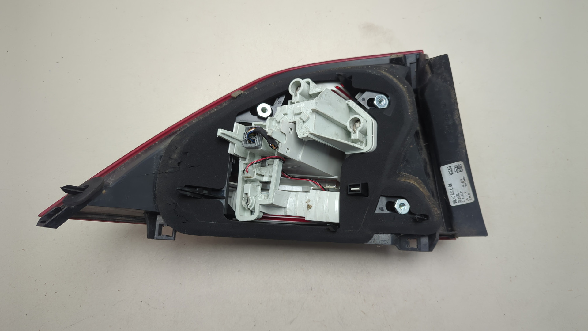 Фонарь задний правый