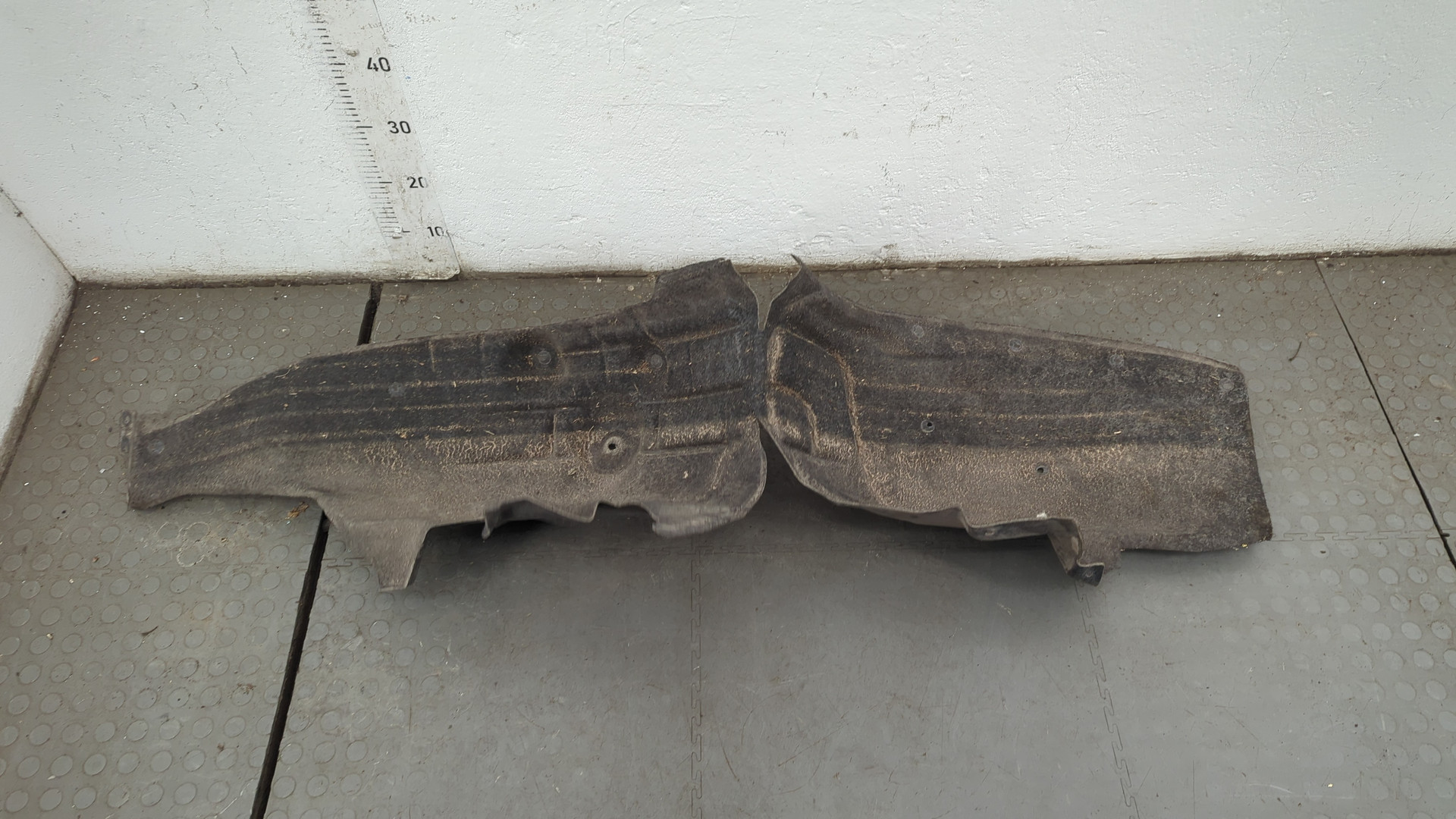 Локер передний левый