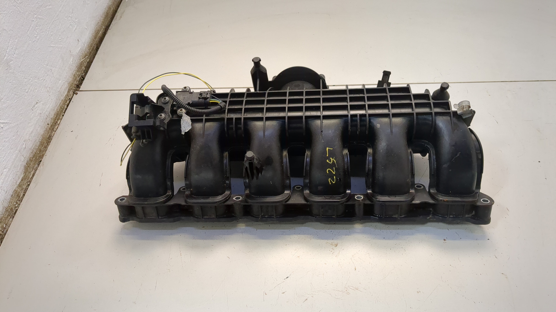 Коллектор впускной