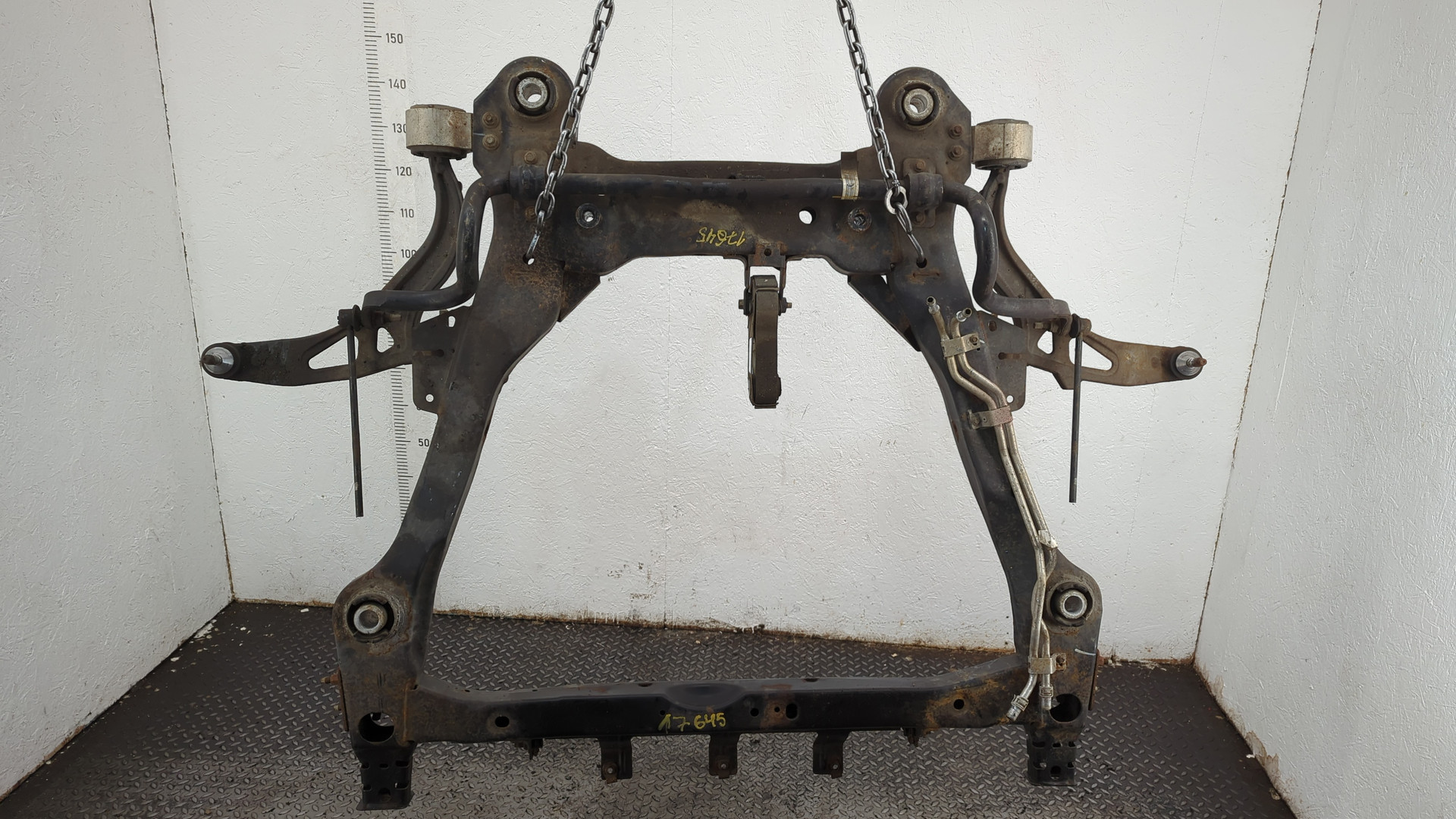 Балка подмоторная