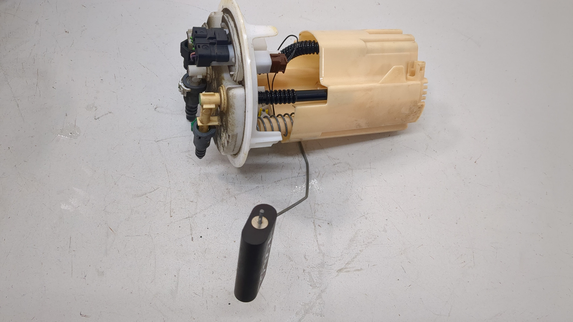 Насос топливный электрический