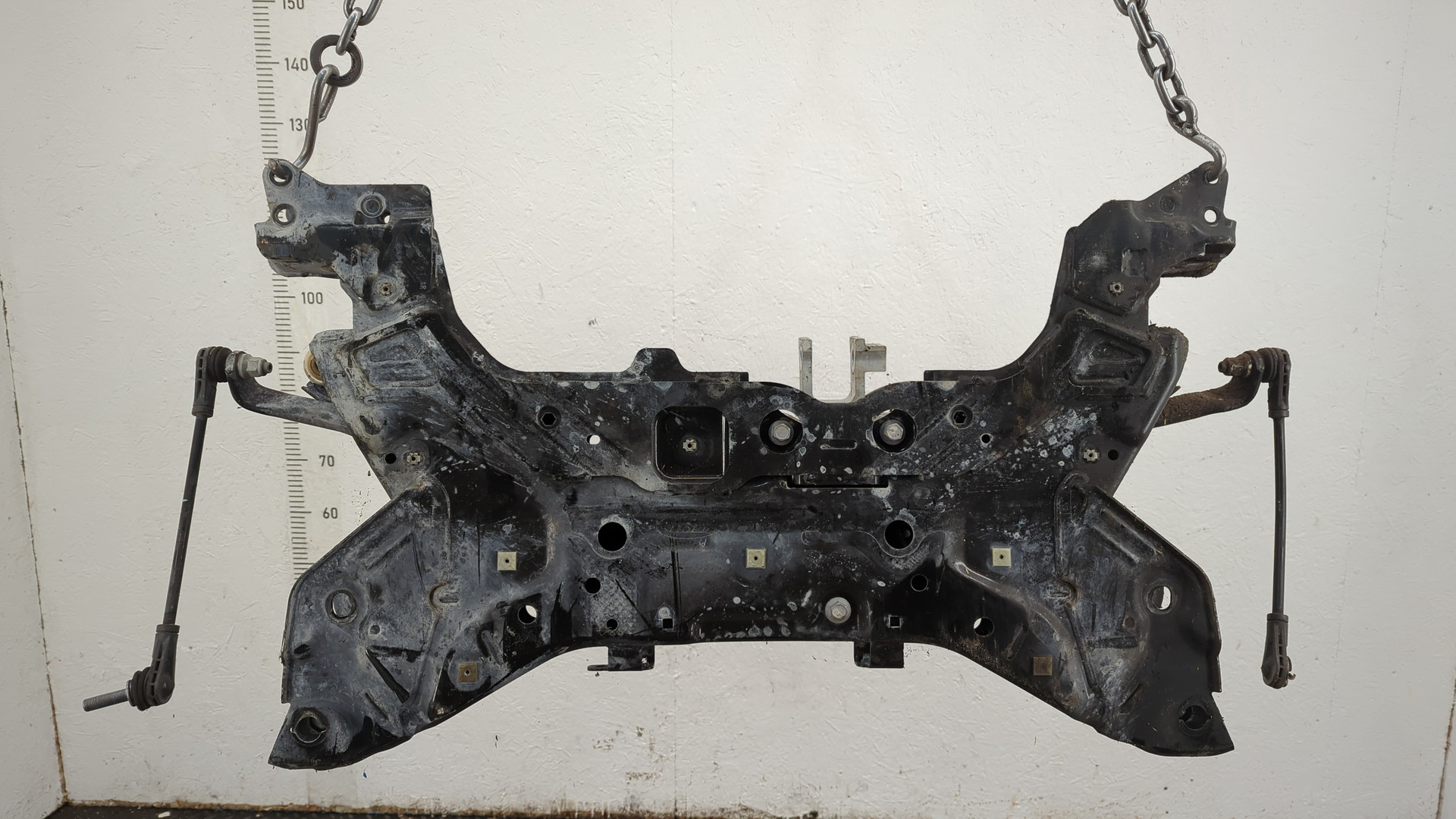 Балка подмоторная