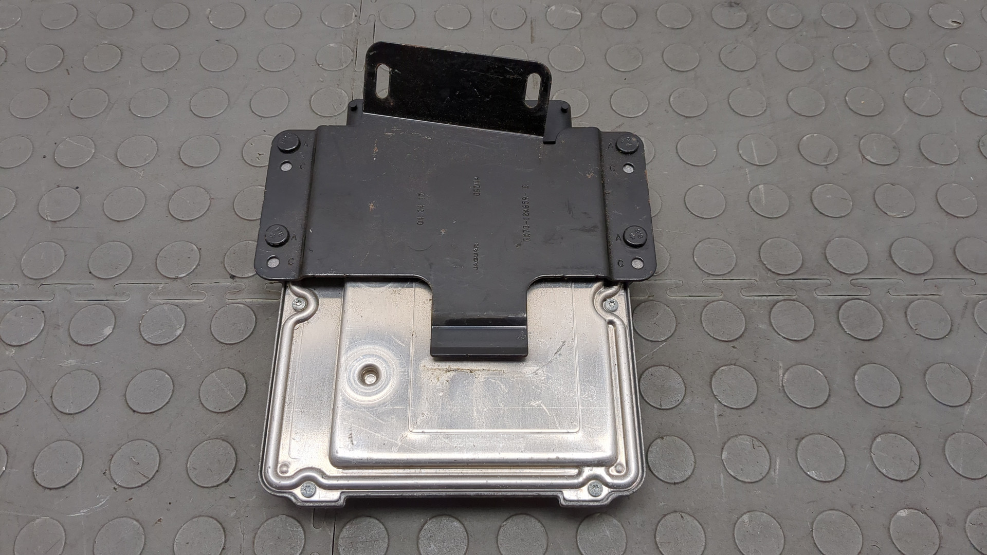 Блок управления двигателем