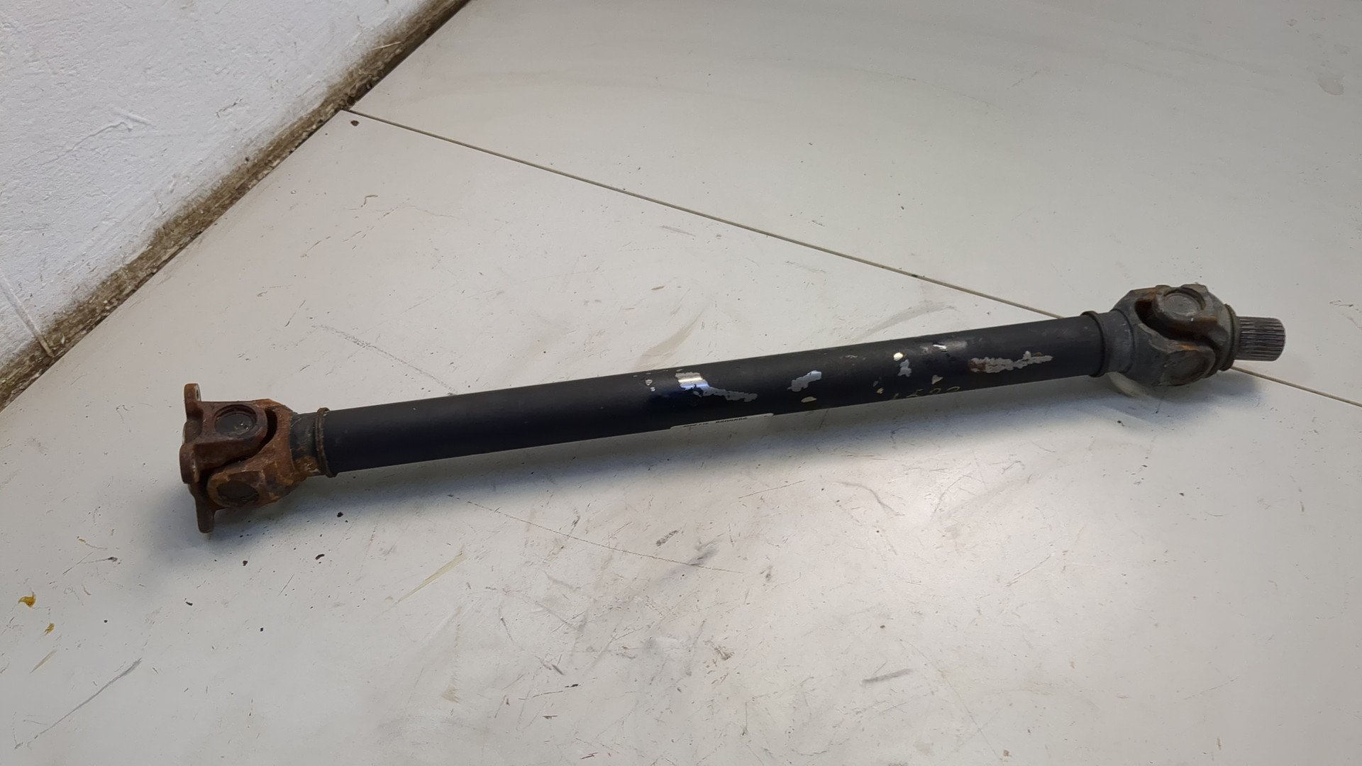 Вал карданный передний