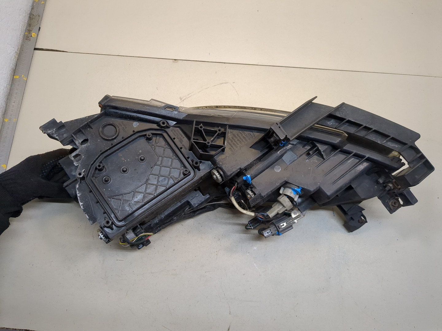 Фара правая