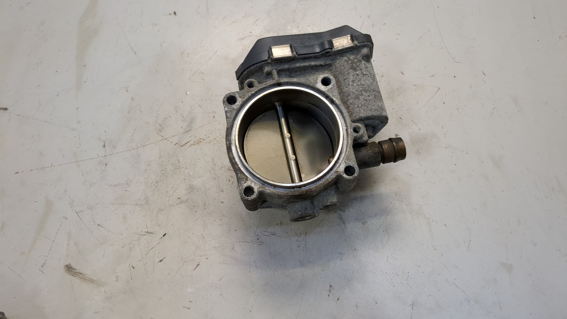 Заслонка дроссельная электрическая