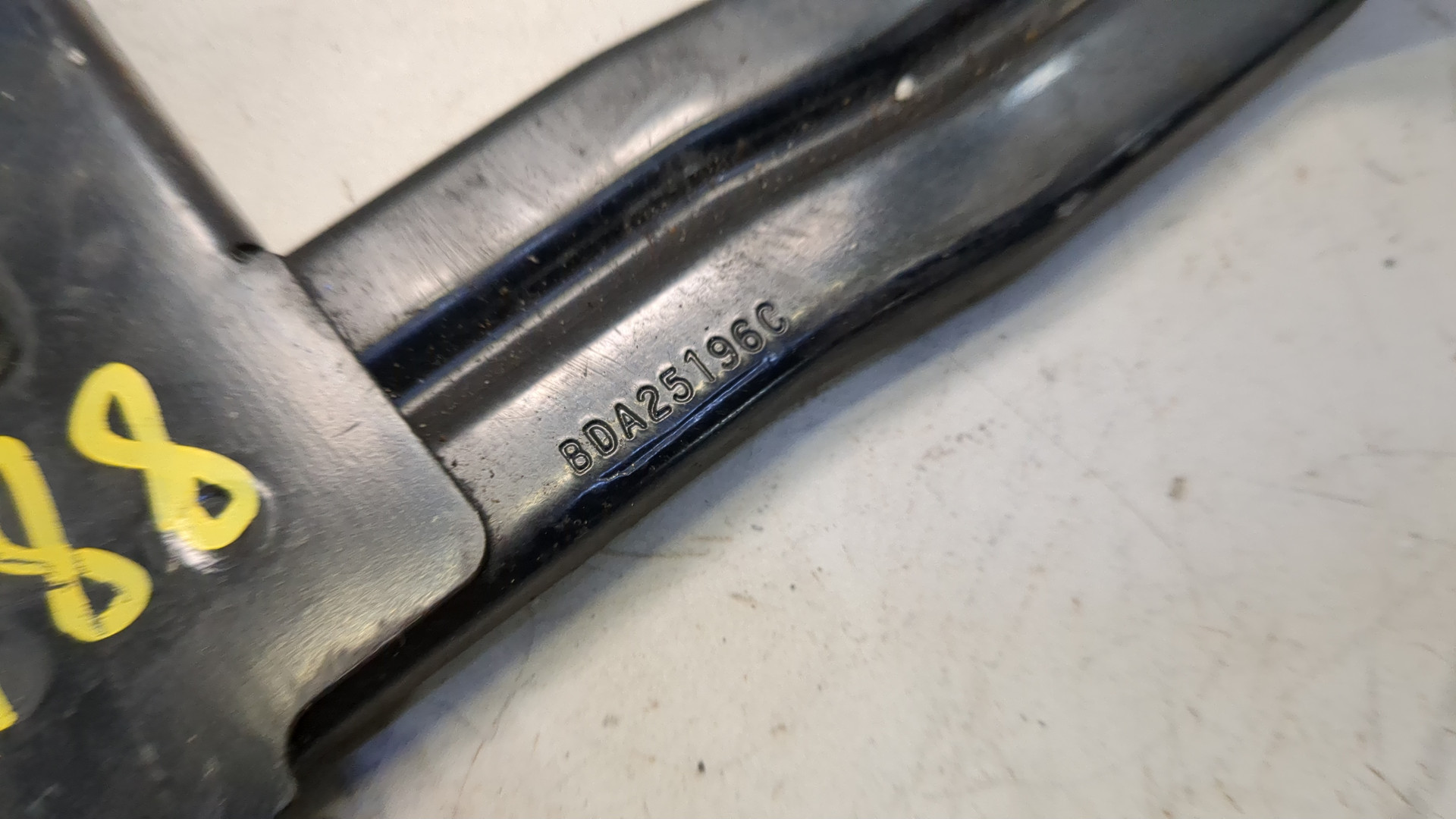 Кронштейн (сопут. товар)