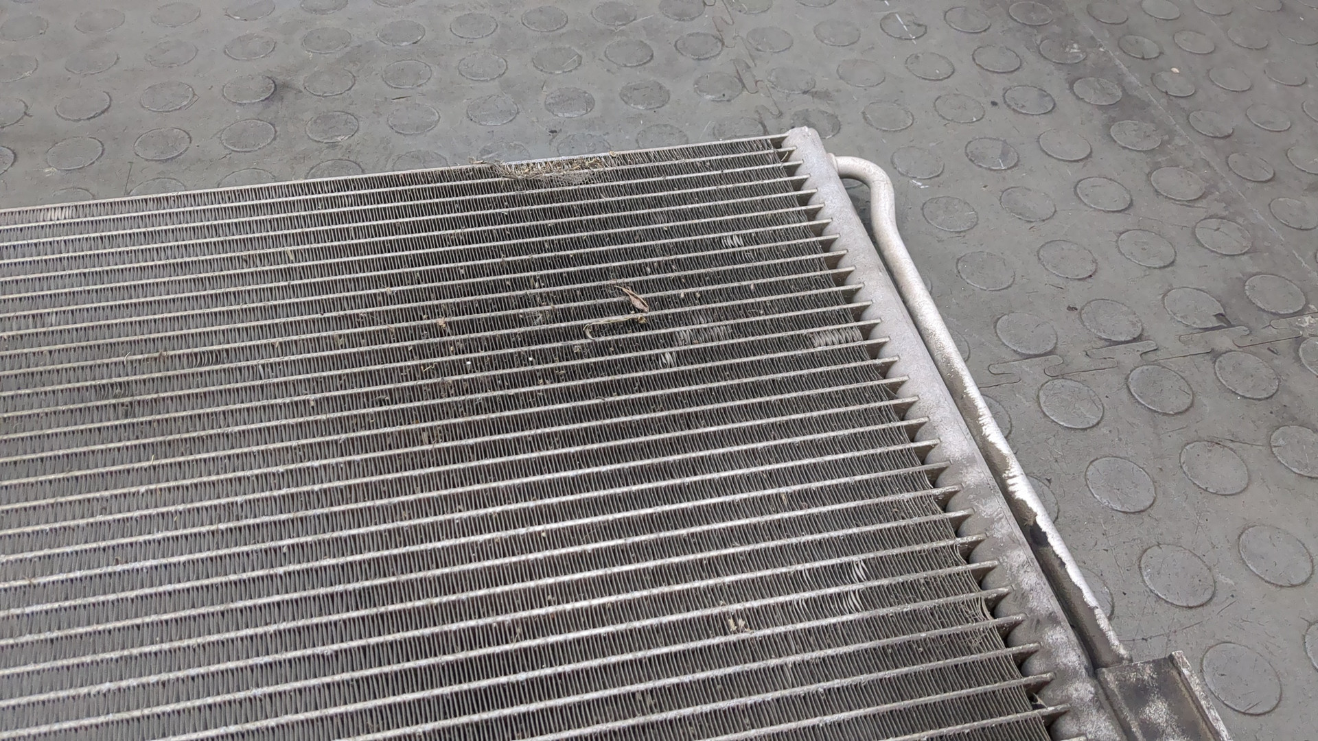 Радиатор кондиционера / конденсер