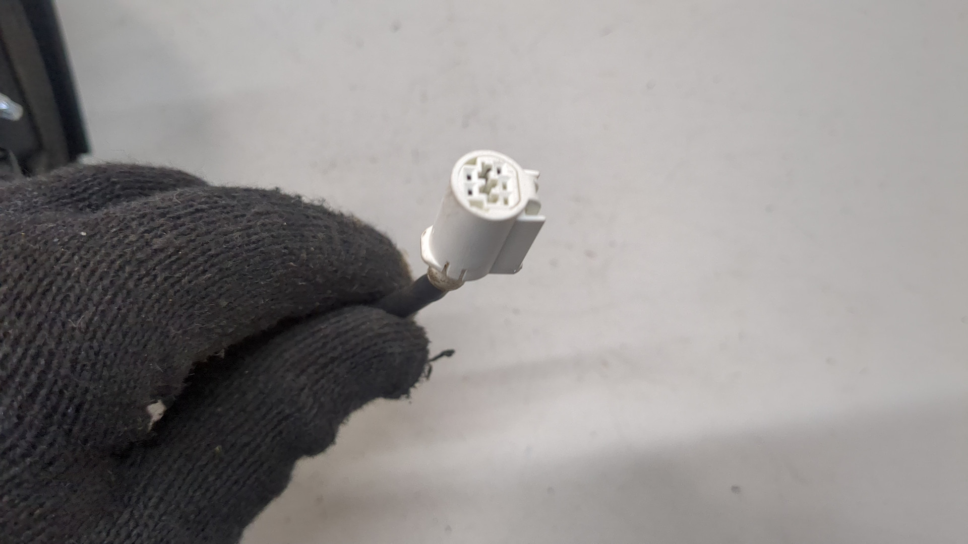 Зеркало правое электрическое