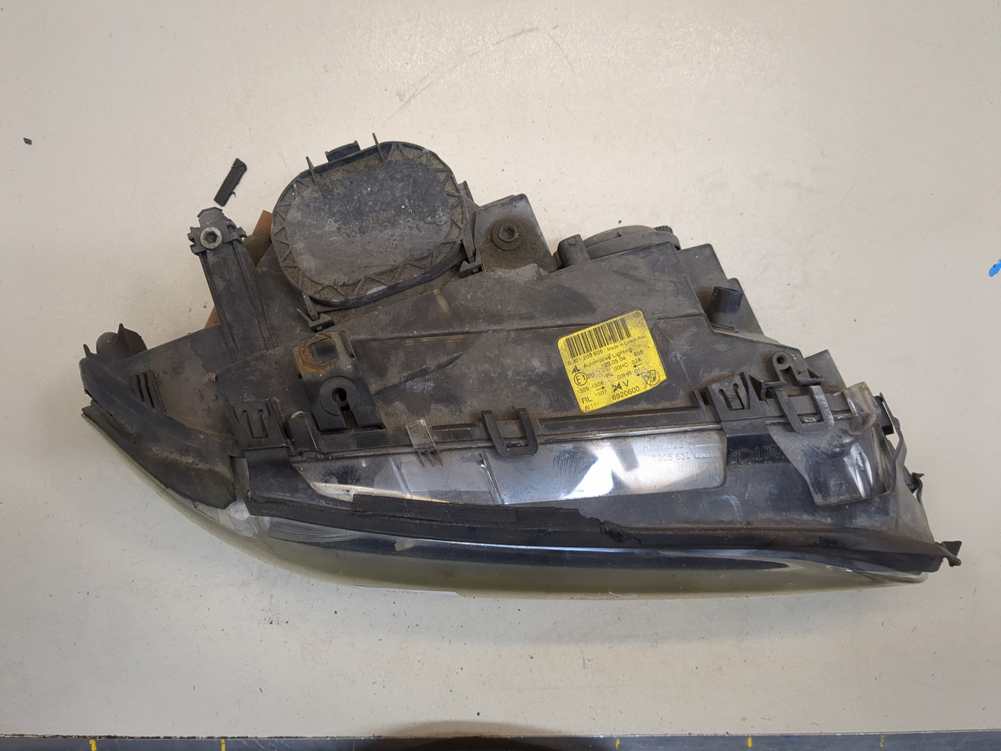 Фара правая