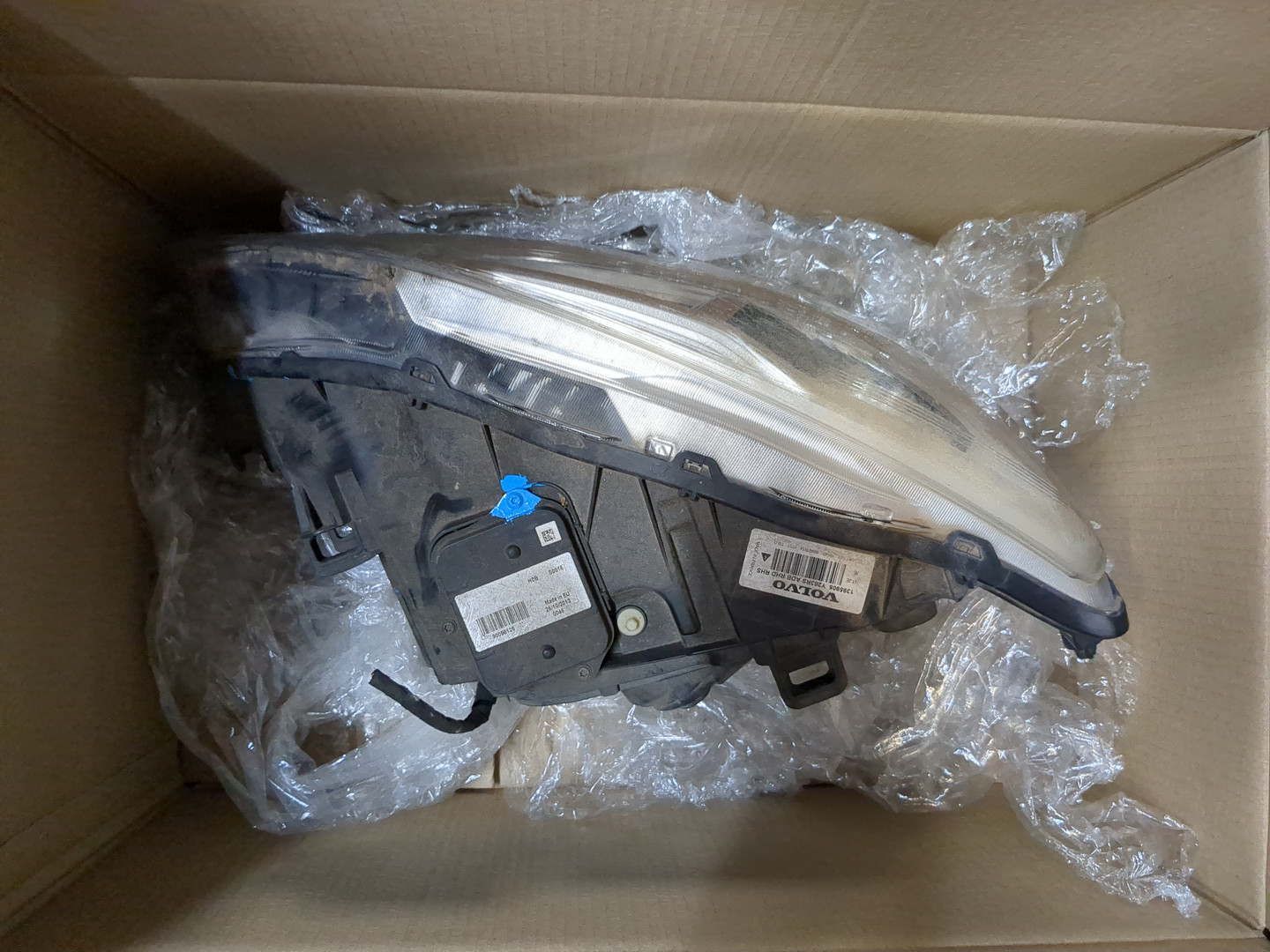 Фара правая