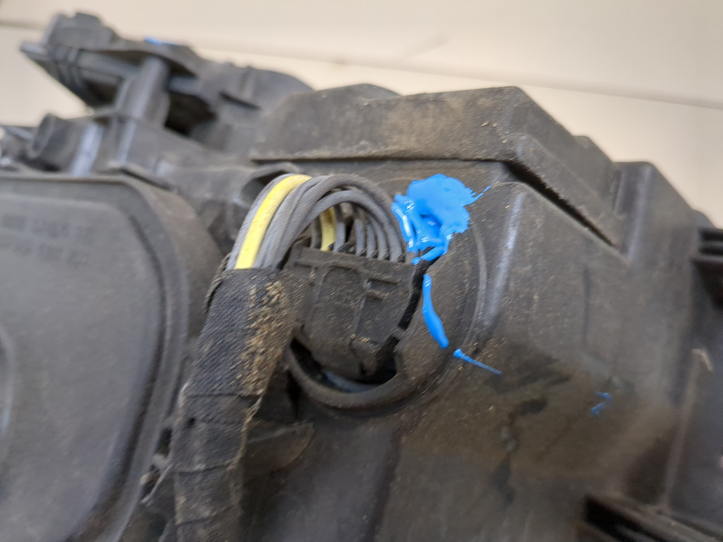 Фара правая