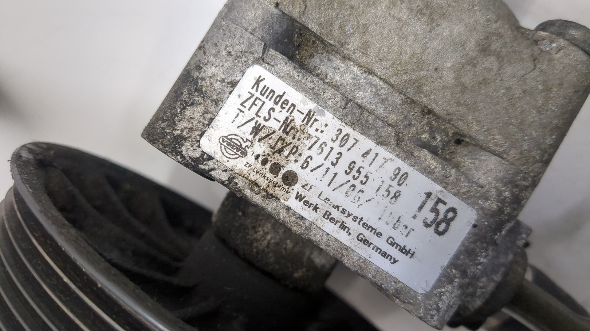 Насос ГУР (гидроусилитель руля)