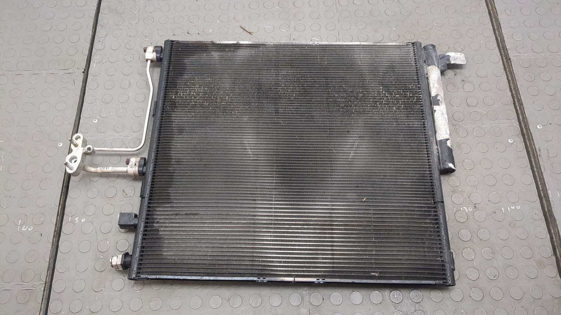 Радиатор кондиционера / конденсер