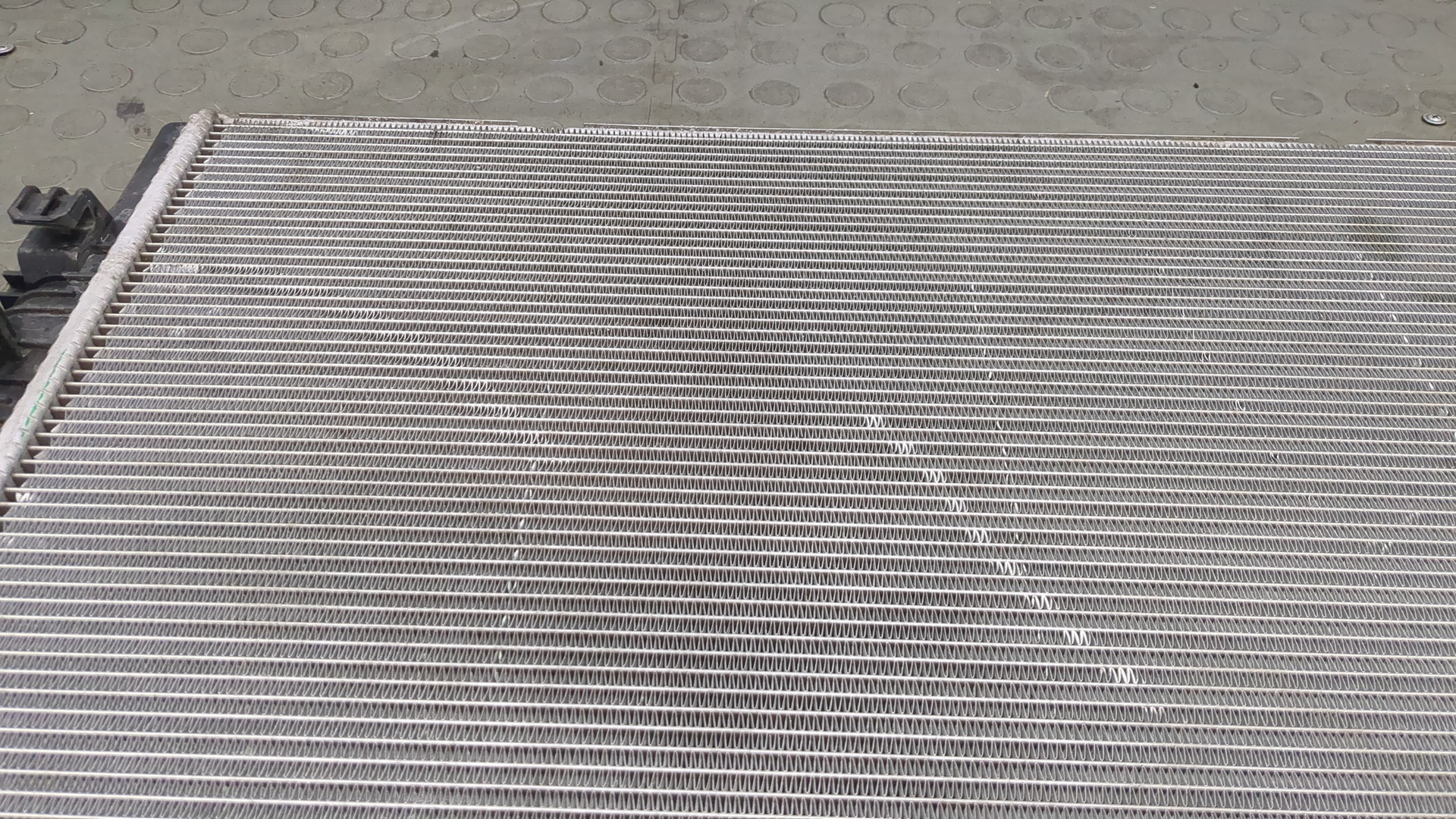 Радиатор охлаждения двигателя основной