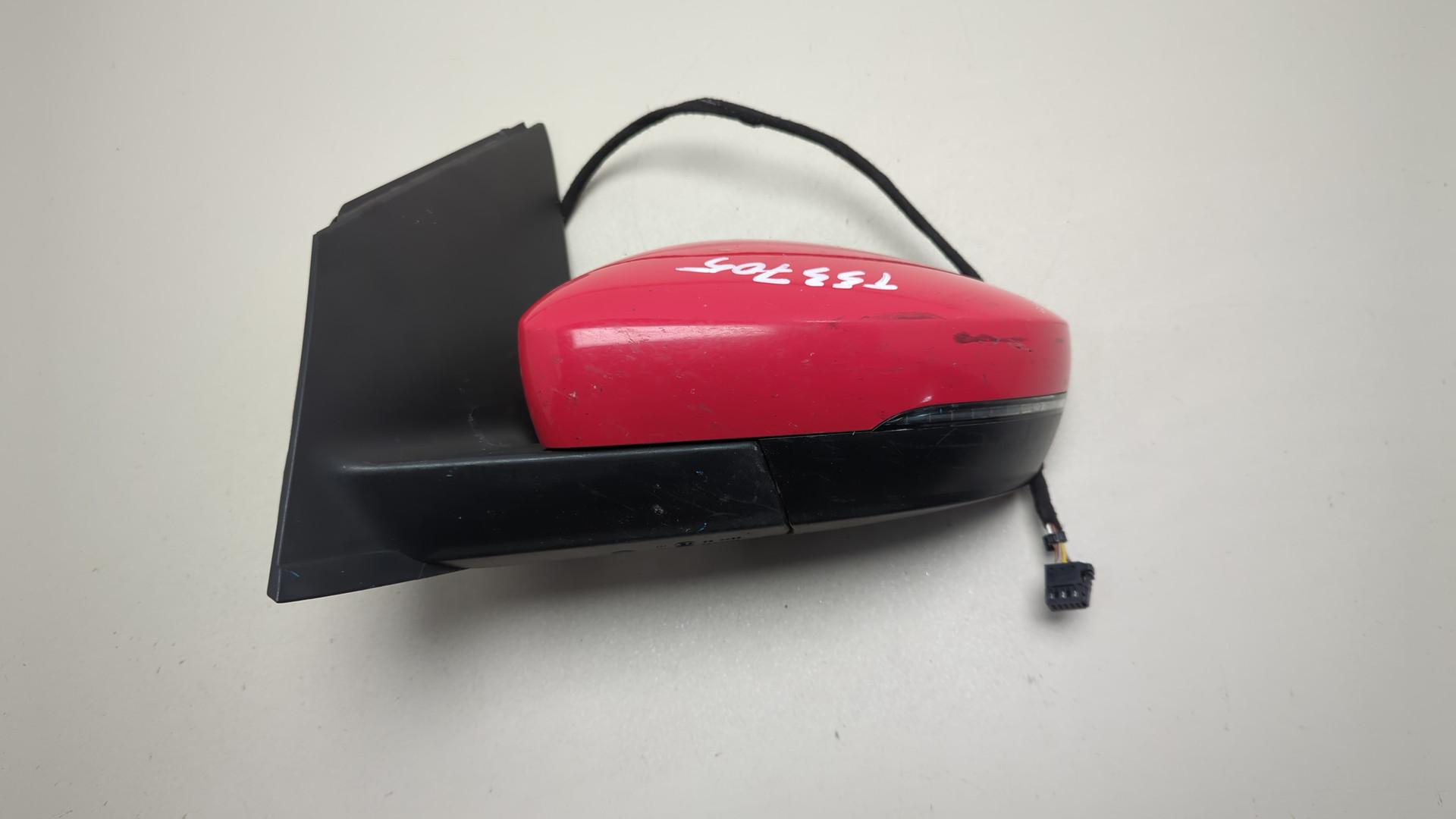 Зеркало левое электрическое