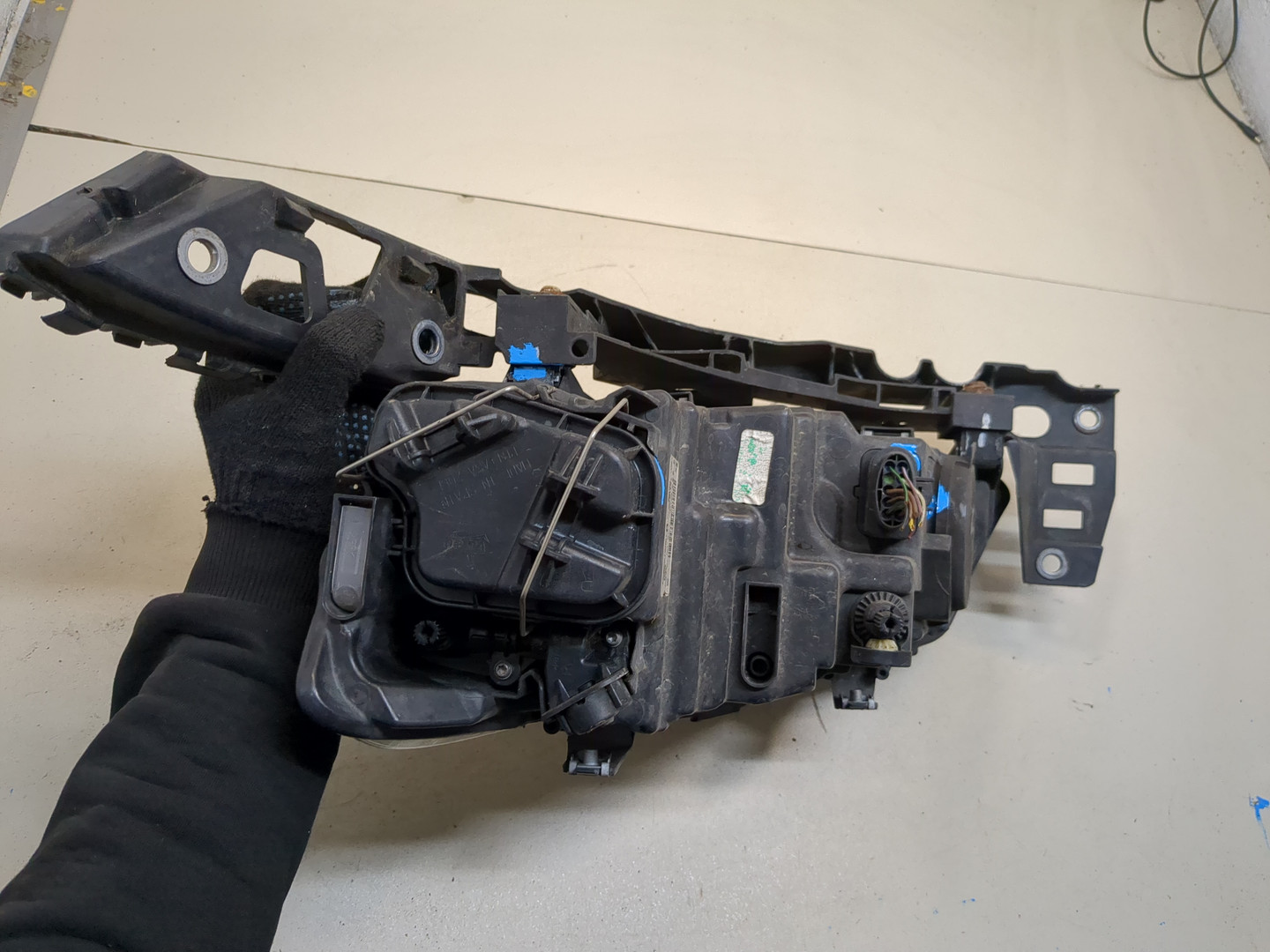 Фара правая