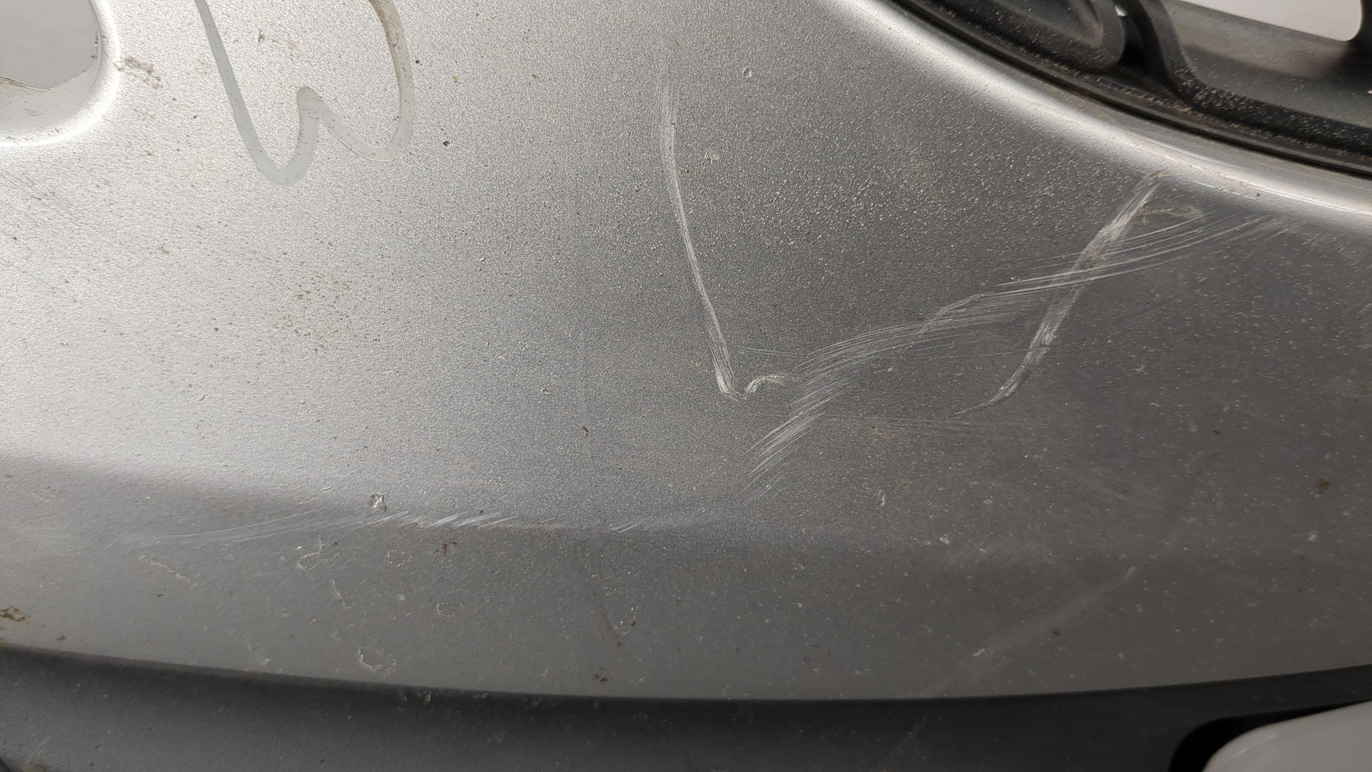 Бампер передний