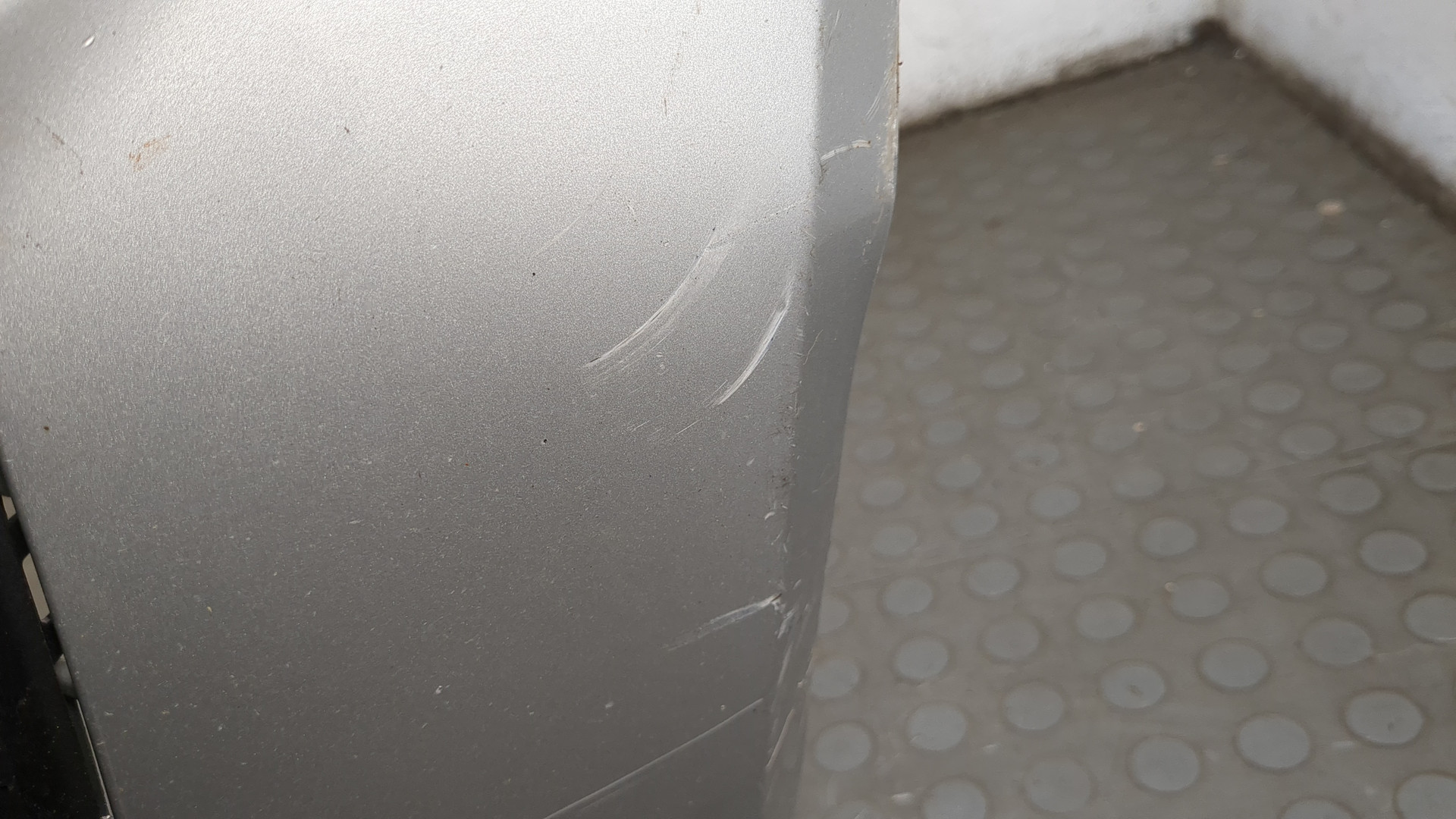 Бампер передний