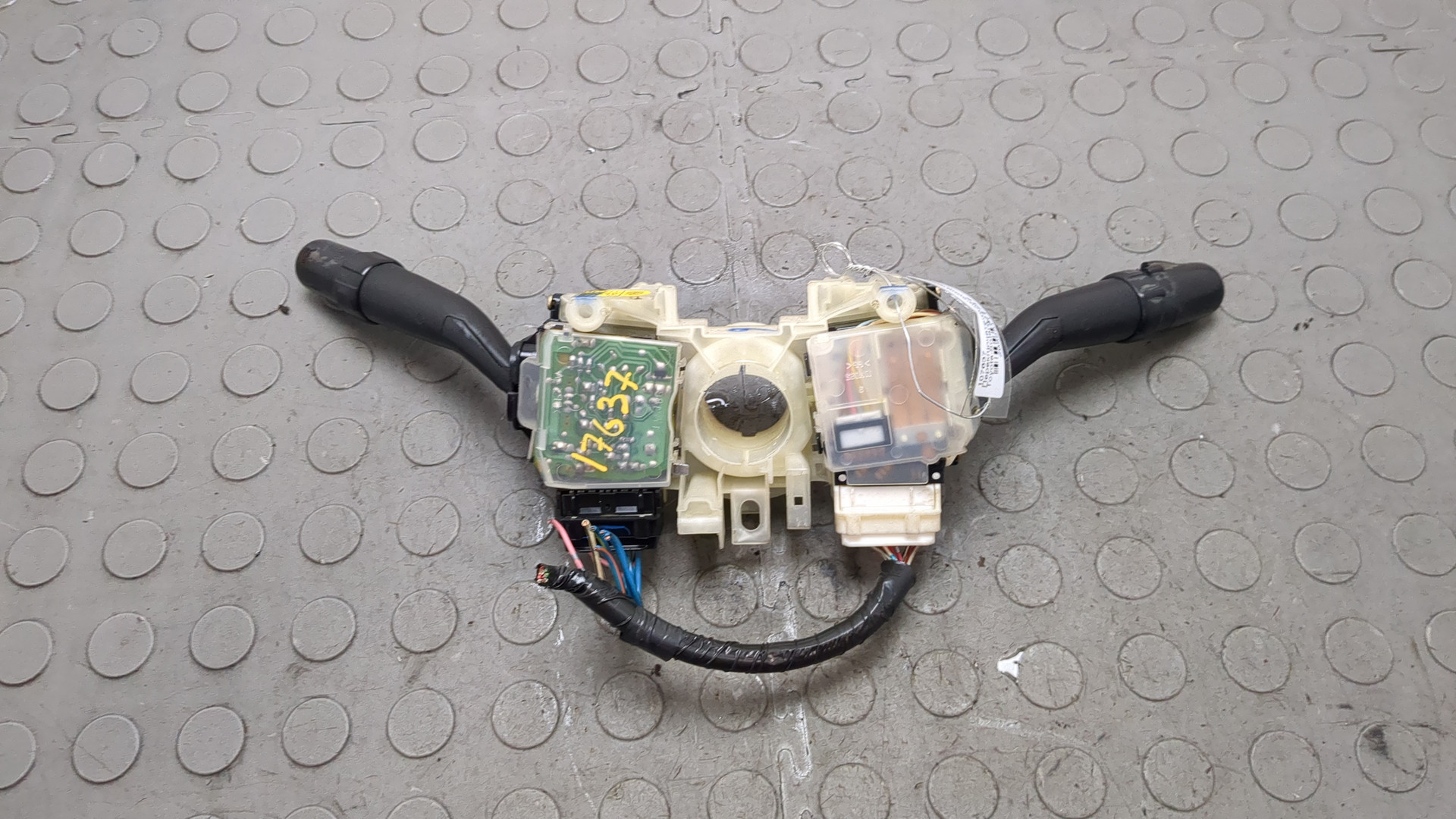 Переключатель подрулевой