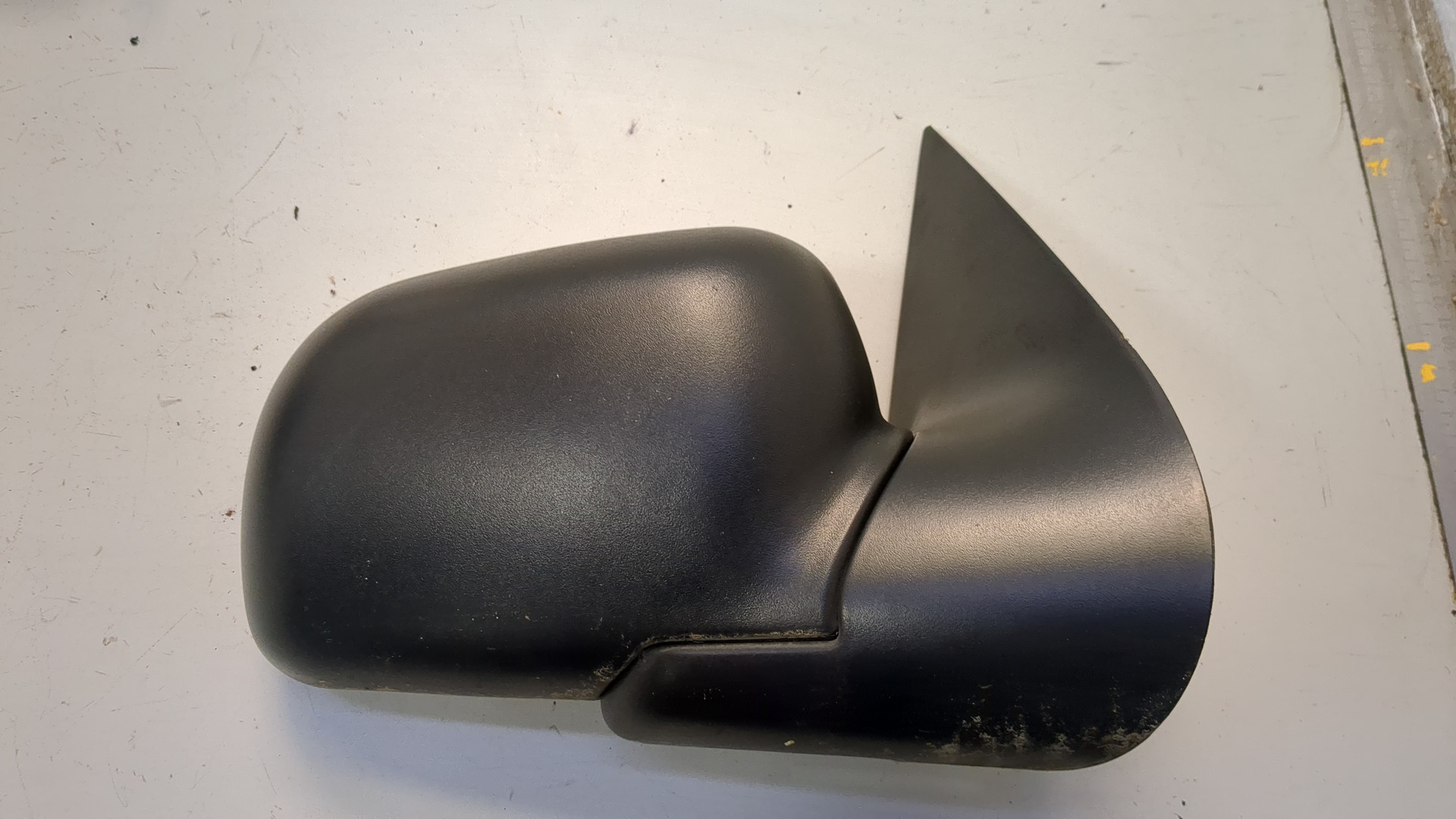 Зеркало правое электрическое