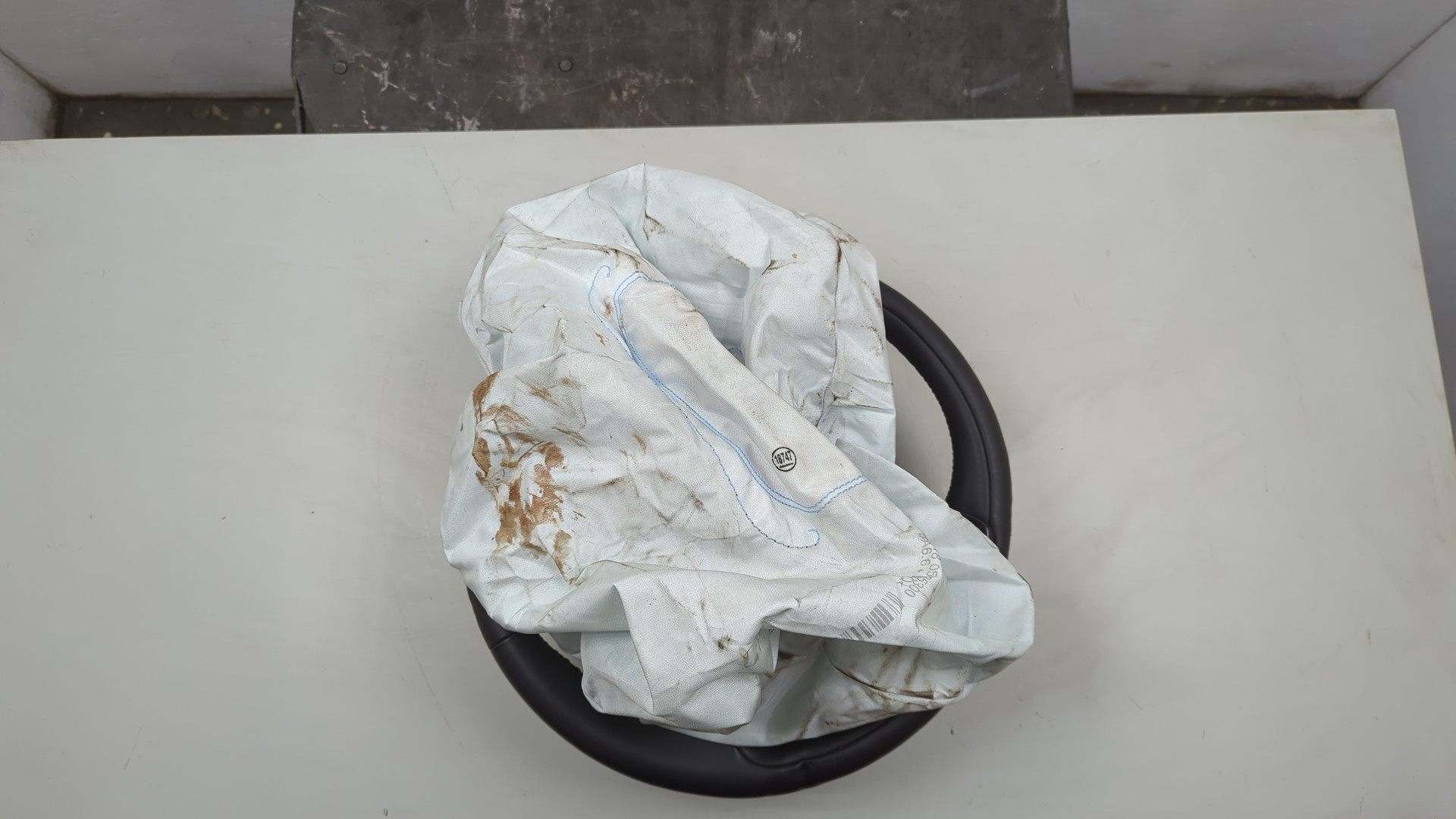 Рулевое колесо (руль)