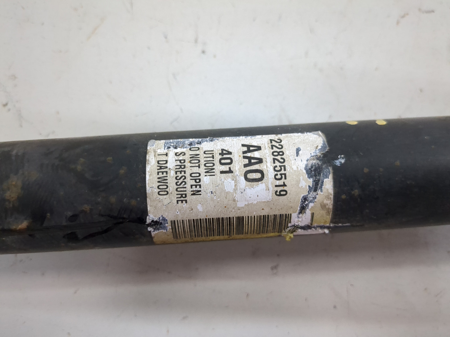 Амортизатор задний (стойка)