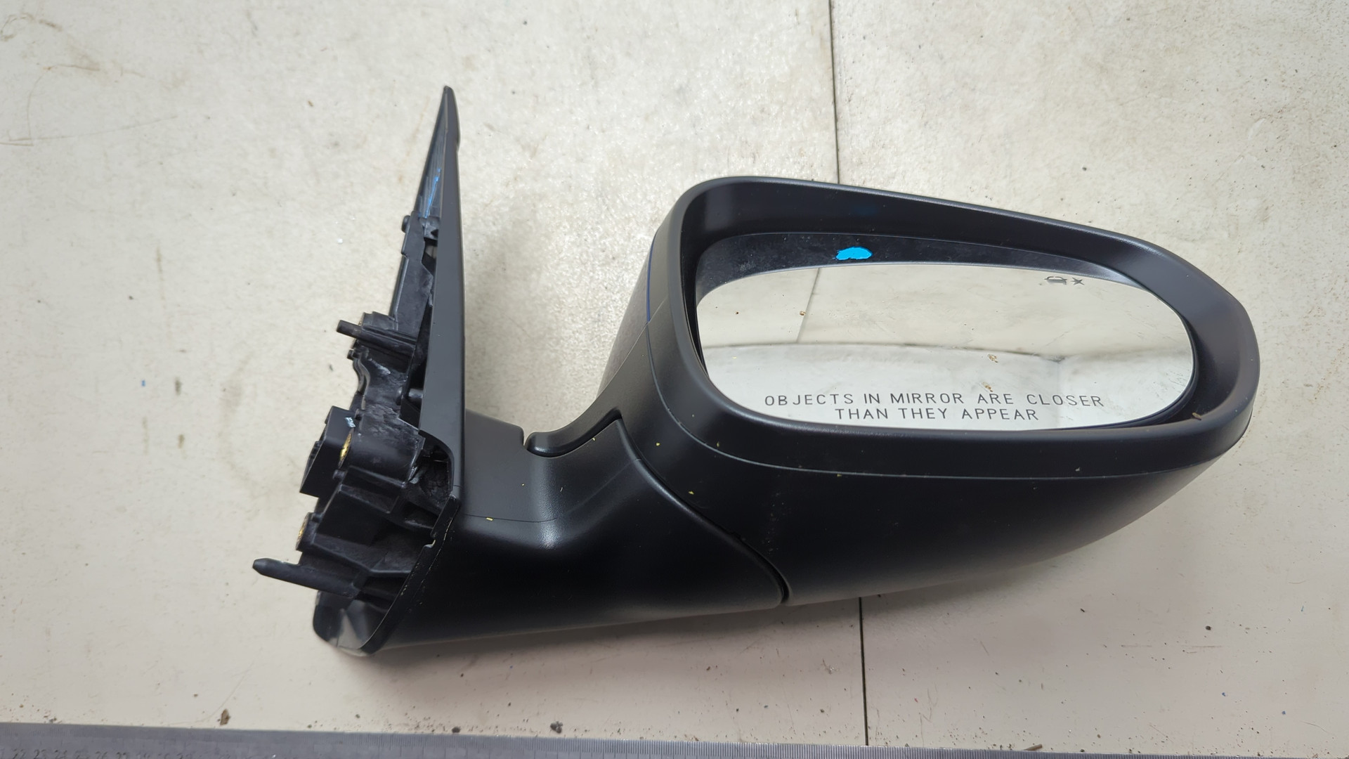 Зеркало правое электрическое