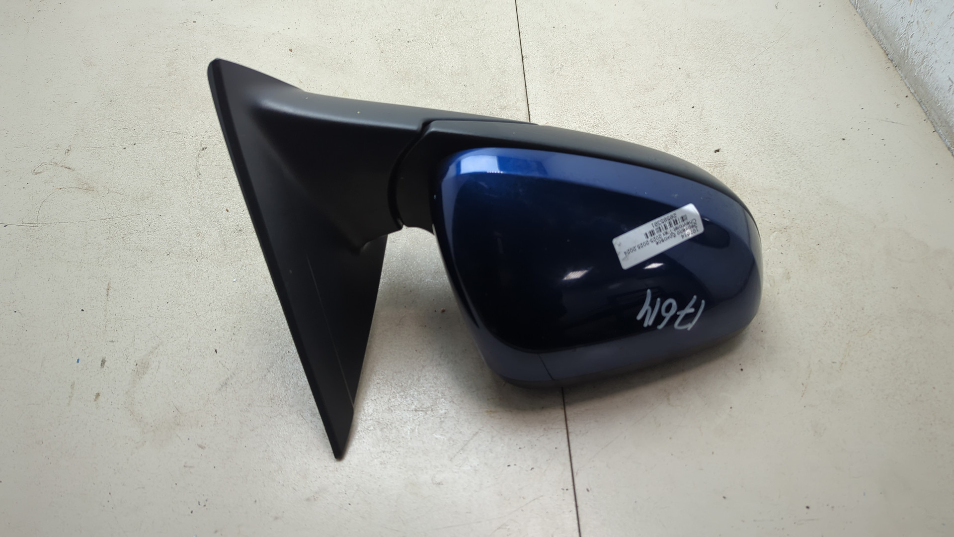 Зеркало правое электрическое