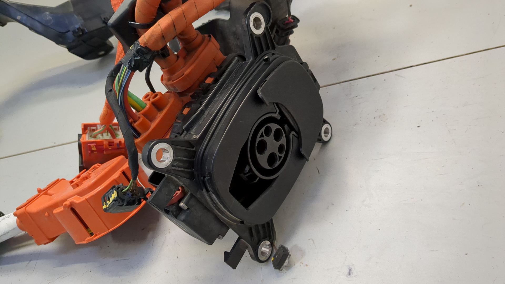 Провод высокого напряжения