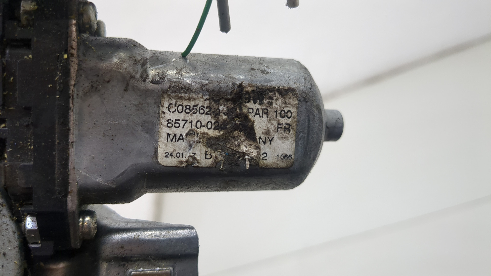 Стеклоподъемник электр. передний правый