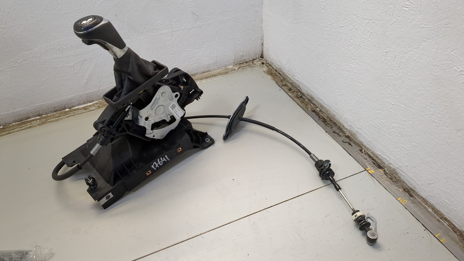 Кулиса МКПП / АКПП